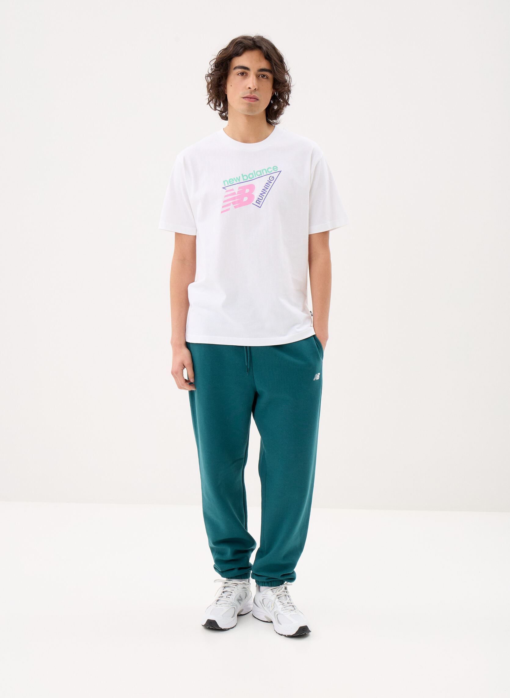 Tee-shirts manches courtes Classic Tri-Logo T-shirt homme blanc New Balance Tee-shirts manches courtes Classic Tri-Logo T-shirt homme blanc White