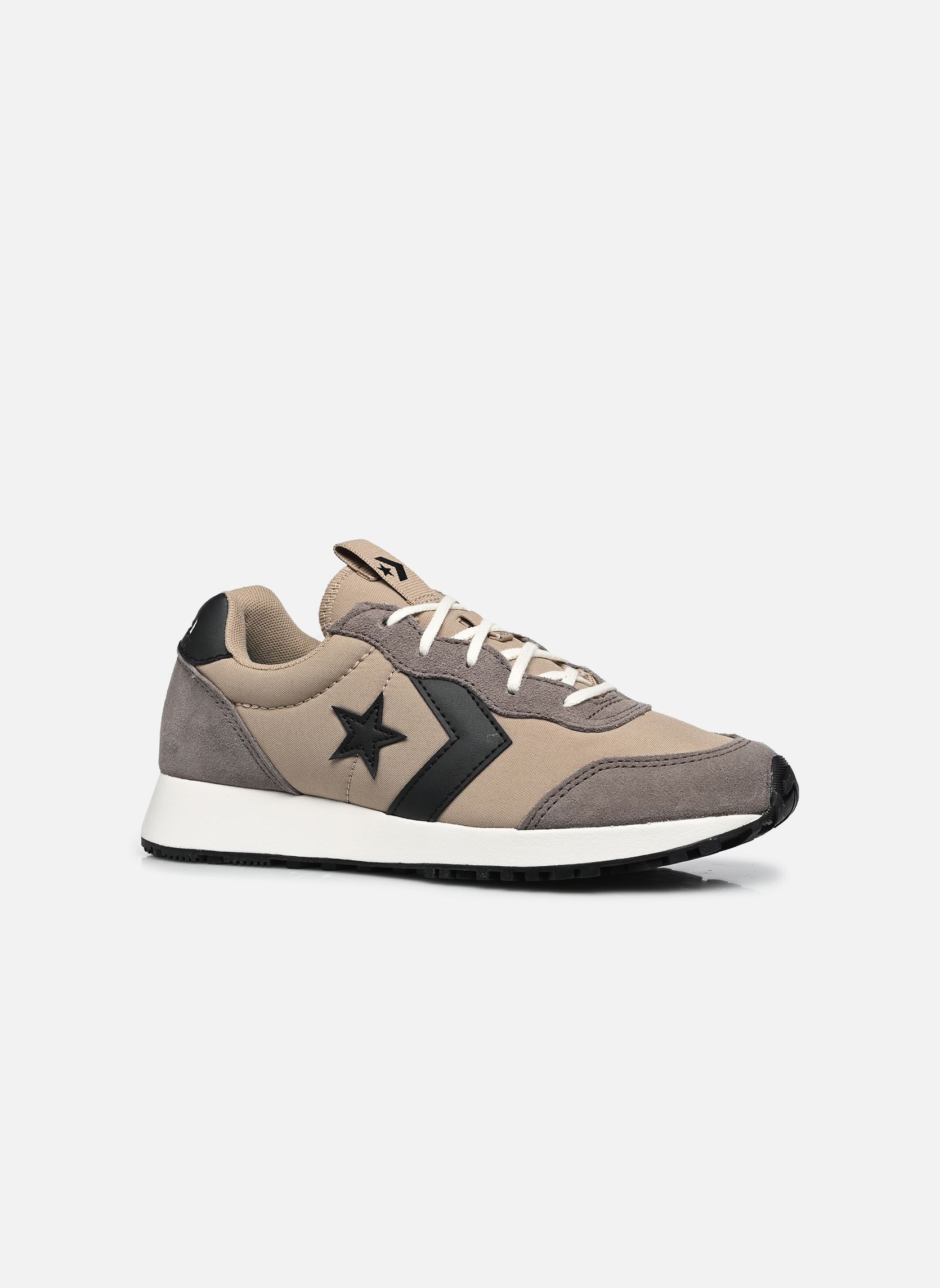 Baskets basses Converse Omega Trainer Ox J marron Converse Baskets basses Converse Omega Trainer Ox J marron Cargo