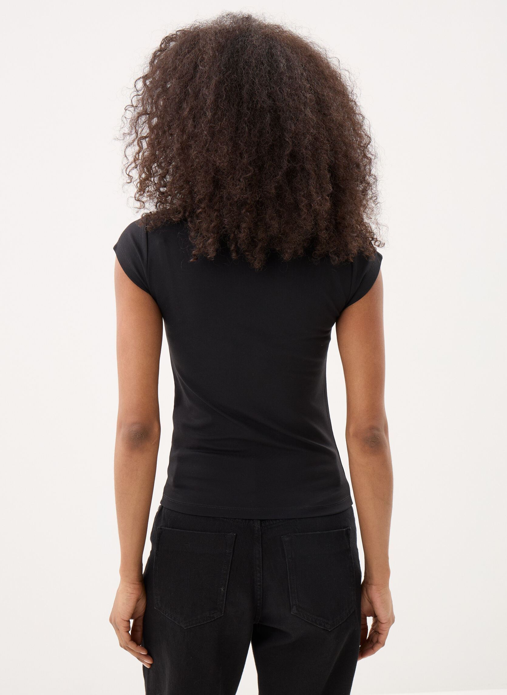 Tee-shirts Jennalie Tee-Shirt femme noir Gertrude Tee-shirts Jennalie Tee-Shirt femme noir Black
