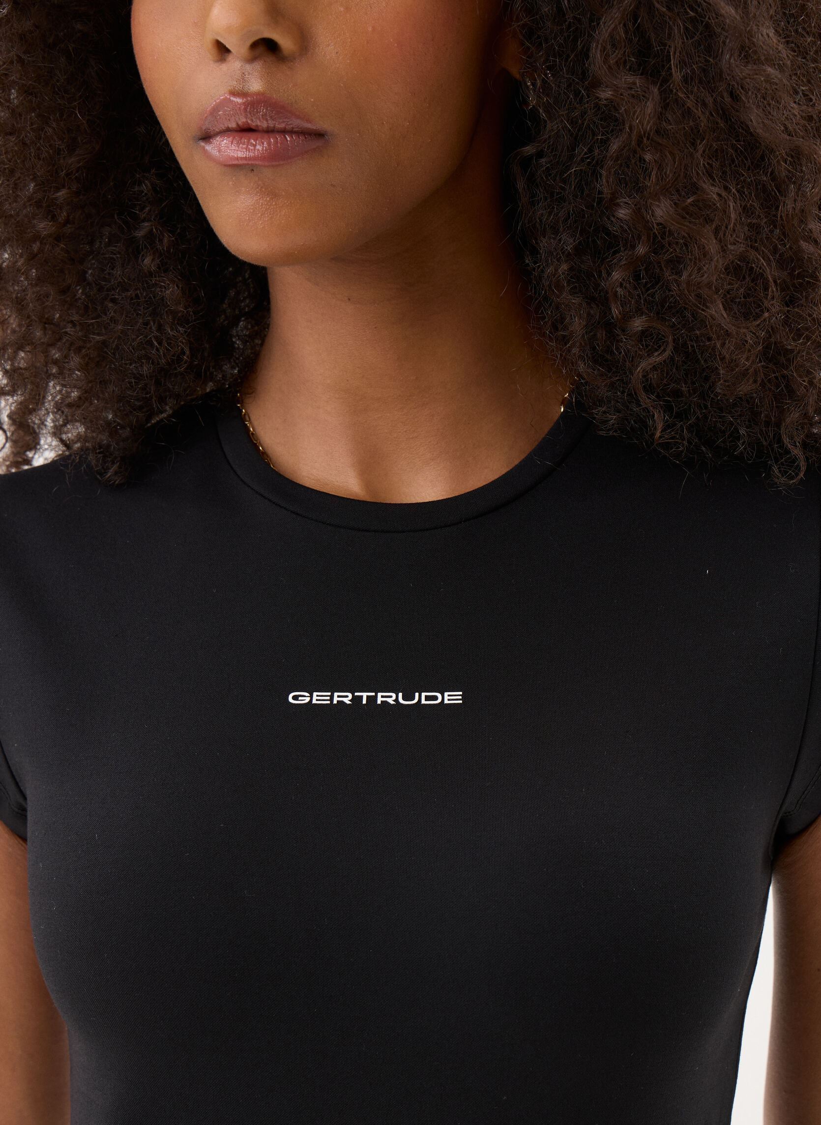 Tee-shirts Jennalie Tee-Shirt femme noir Gertrude Tee-shirts Jennalie Tee-Shirt femme noir Black