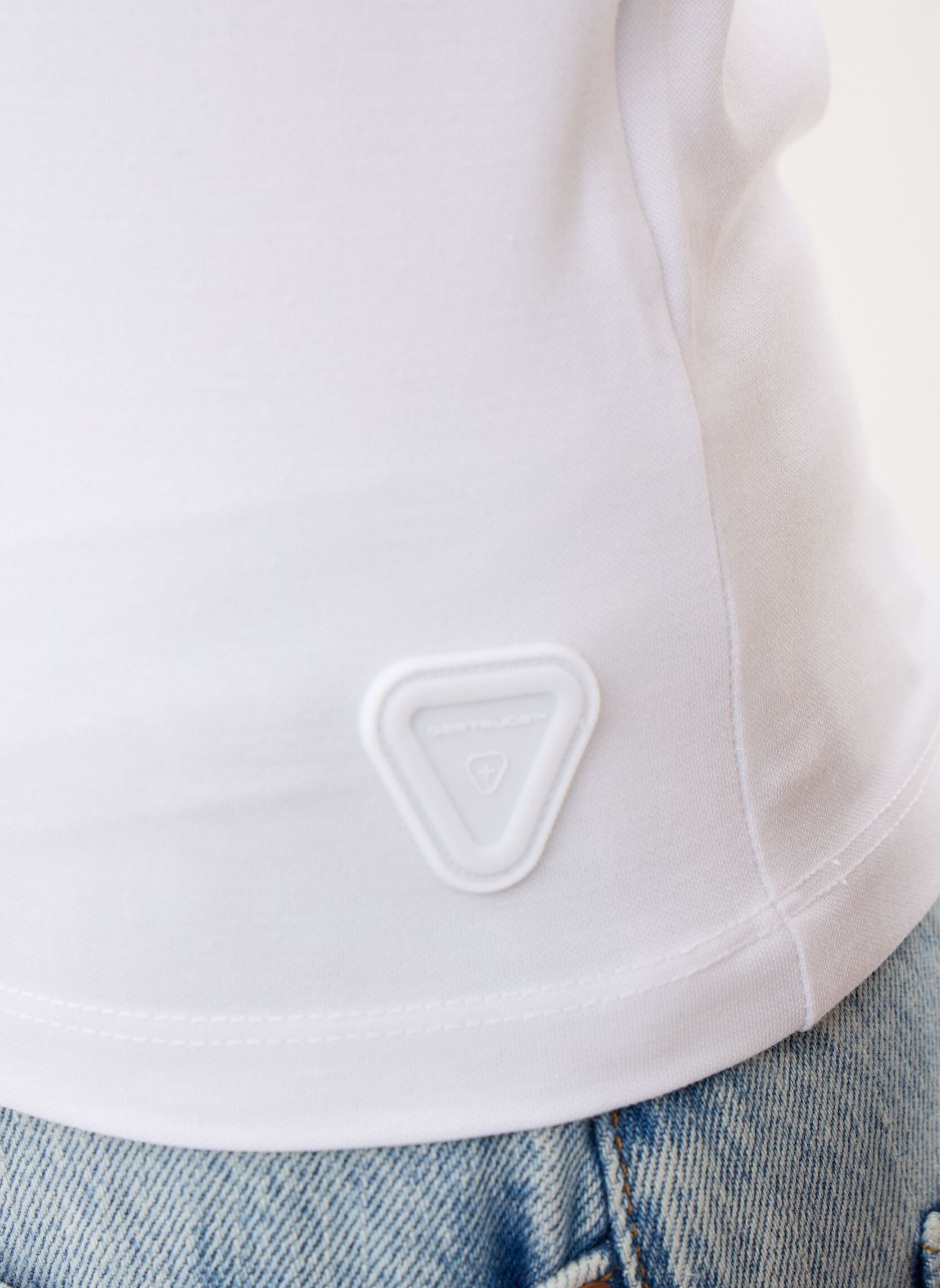 Tee-shirts Jennalie Tee-Shirt femme blanc Gertrude Tee-shirts Jennalie Tee-Shirt femme blanc Blanc