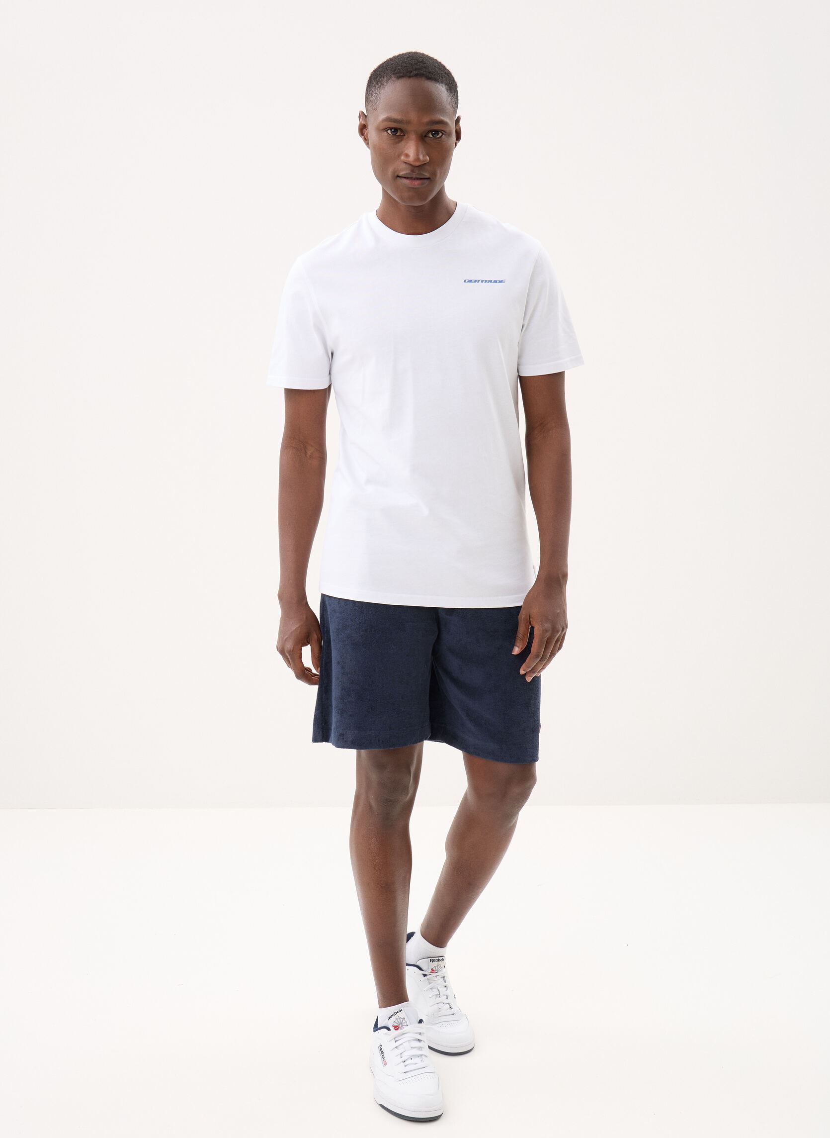 Tee-shirts Leonce Geometry Tee-Shirt homme blanc Gertrude Tee-shirts Leonce Geometry Tee-Shirt homme blanc Blanc/Saphir