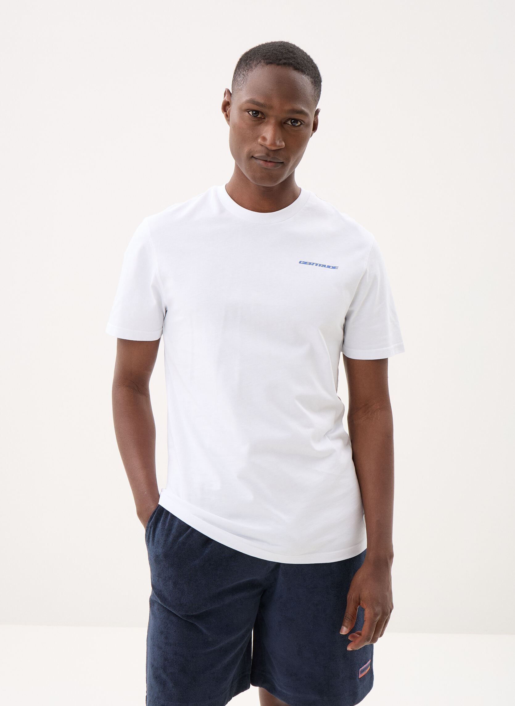 Tee-shirts Leonce Geometry Tee-Shirt homme blanc Gertrude Tee-shirts Leonce Geometry Tee-Shirt homme blanc Blanc/Saphir