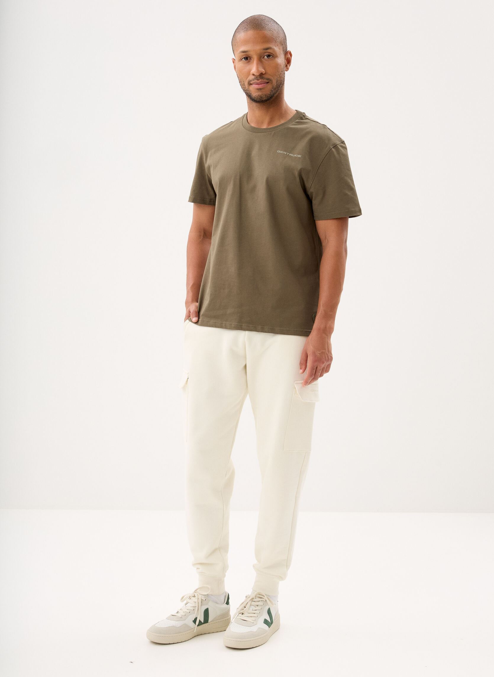 Tee-shirts Leonce Spot Tee-Shirt homme vert Gertrude Tee-shirts Leonce Spot Tee-Shirt homme vert khaki