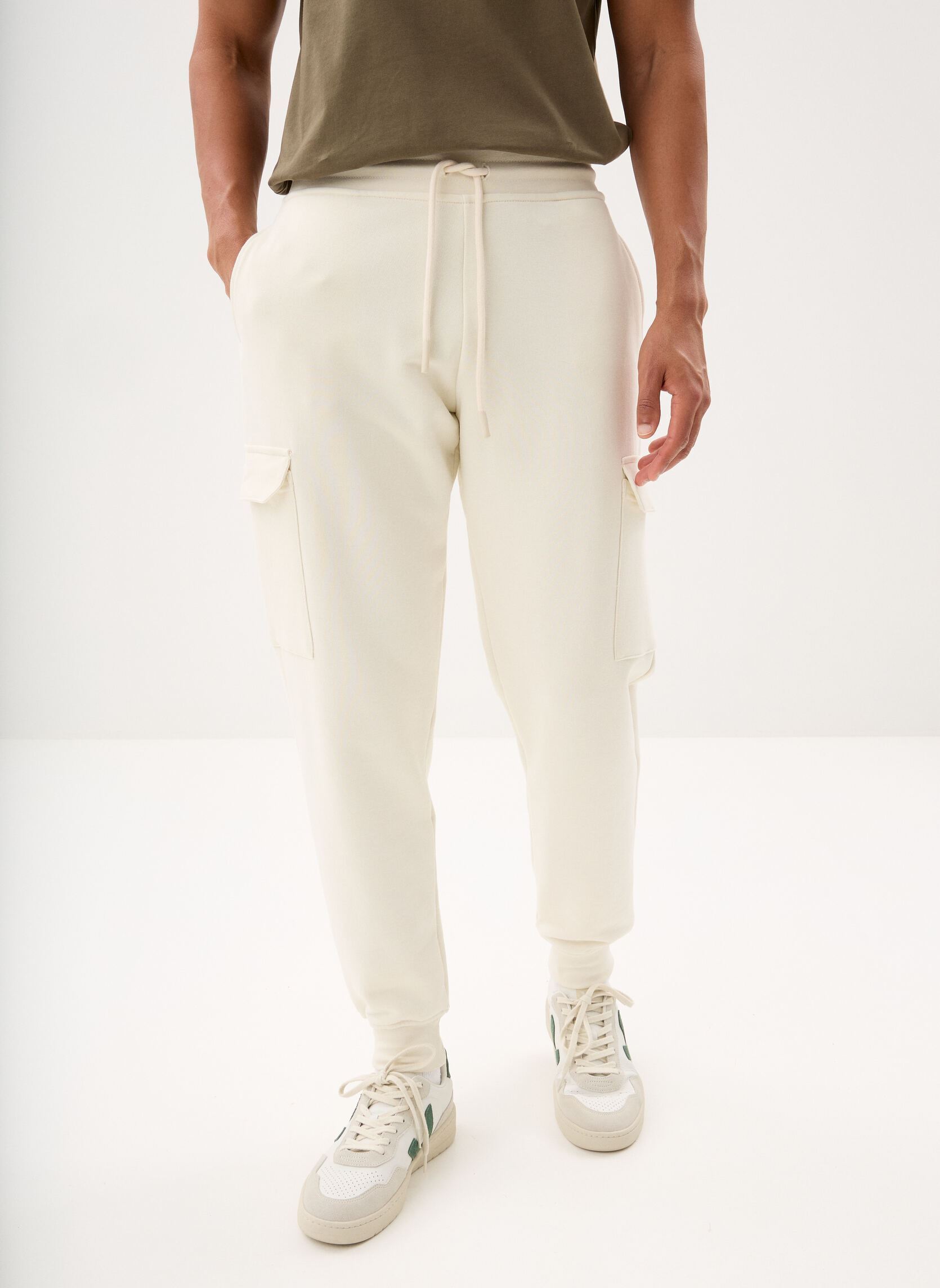 Joggings Martino Jogging homme blanc Gertrude Joggings Martino Jogging homme blanc Creme