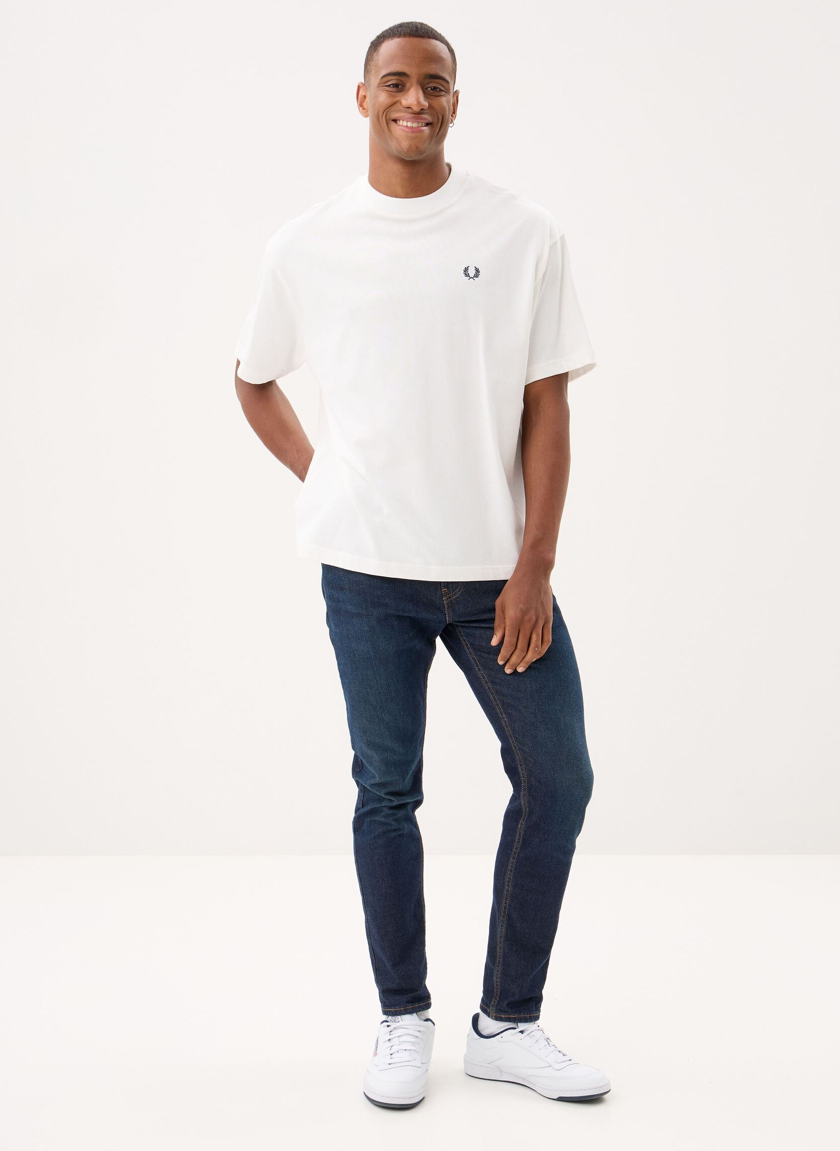 Tee-shirts Back Print Laurel Wreath T-Shirt homme blanc Fred Perry Tee-shirts Back Print Laurel Wreath T-Shirt homme blanc Snow white