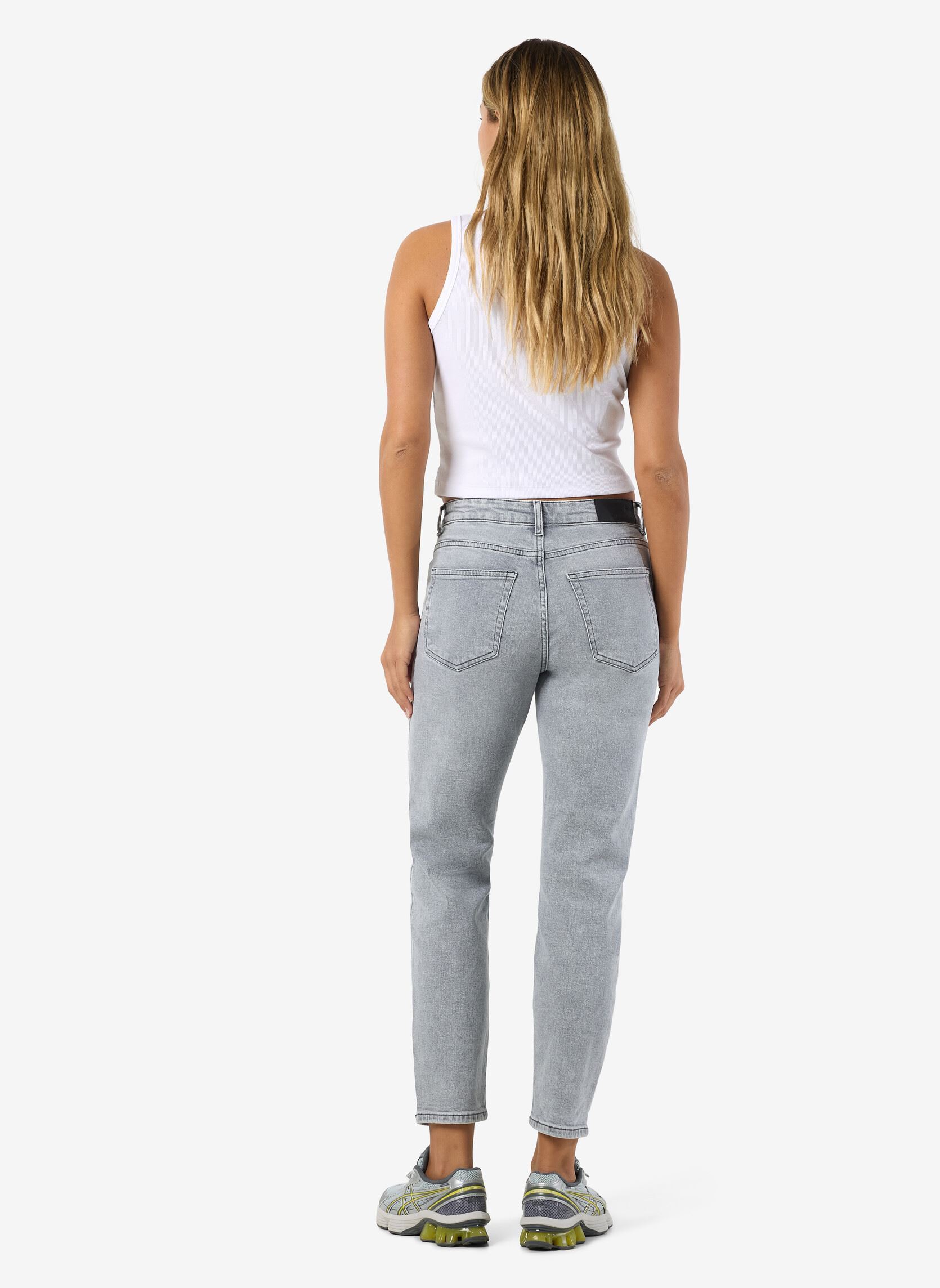 Rechte jeans / Straight Leg Jeans Nmmoni Hw Straght Ank Jeans Az277Lg Noos dames grijs Noisy May Rechte jeans / Straight Leg Jeans Nmmoni Hw Straght Ank Jeans Az277Lg Noos dames grijs Light Grey Denim
