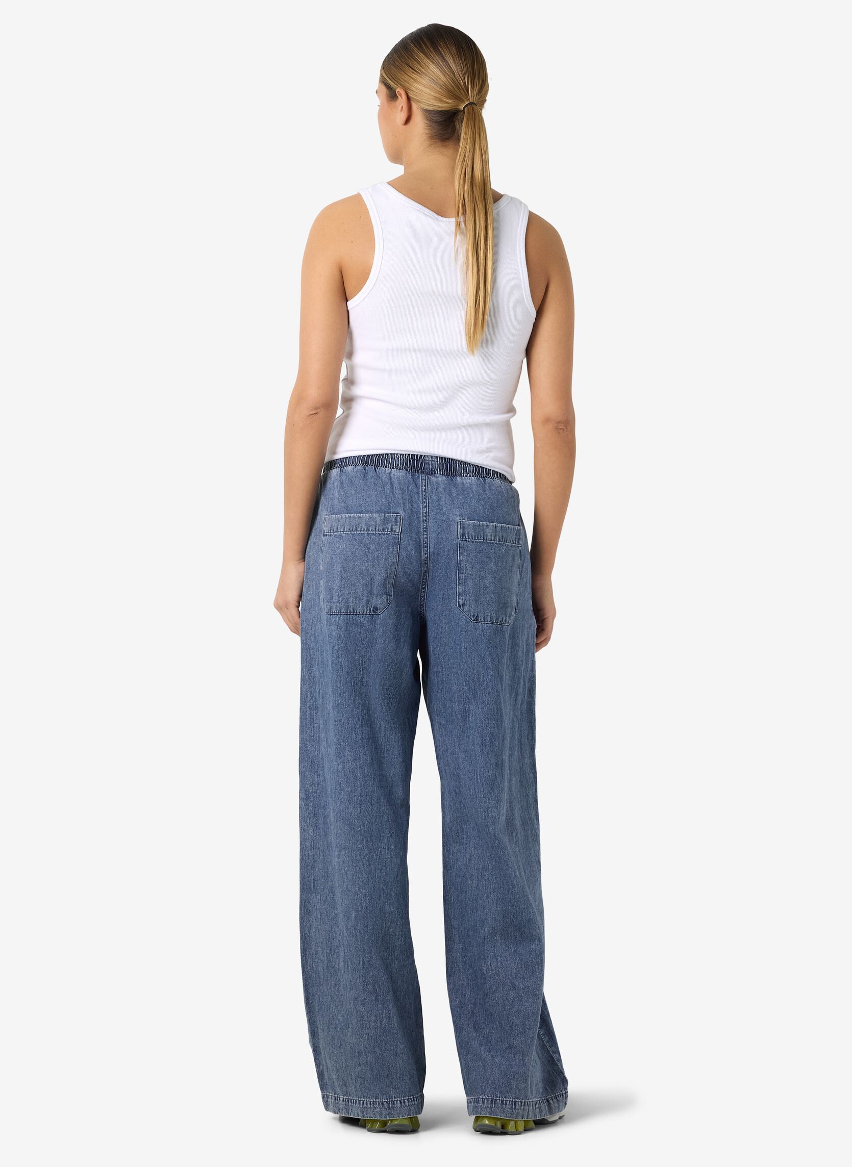Rechte broeken Nmenza Mw Wide Pants Mg004Mb Noos dames blauw Noisy May Rechte broeken Nmenza Mw Wide Pants Mg004Mb Noos dames blauw Medium Blue Denim