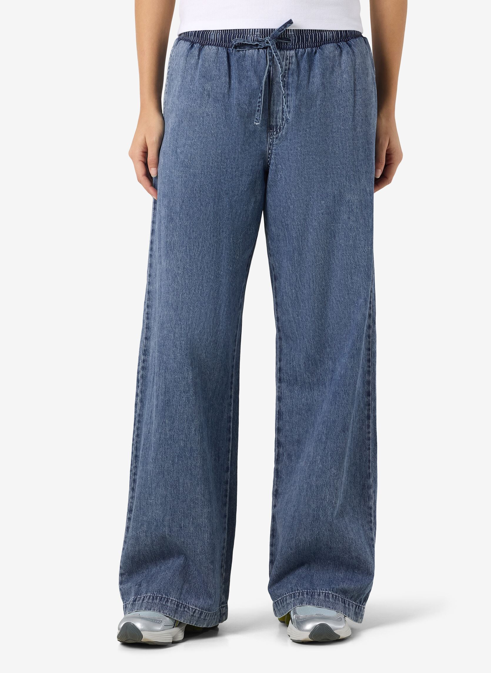 Rechte broeken Nmenza Mw Wide Pants Mg004Mb Noos dames blauw Noisy May Rechte broeken Nmenza Mw Wide Pants Mg004Mb Noos dames blauw Medium Blue Denim