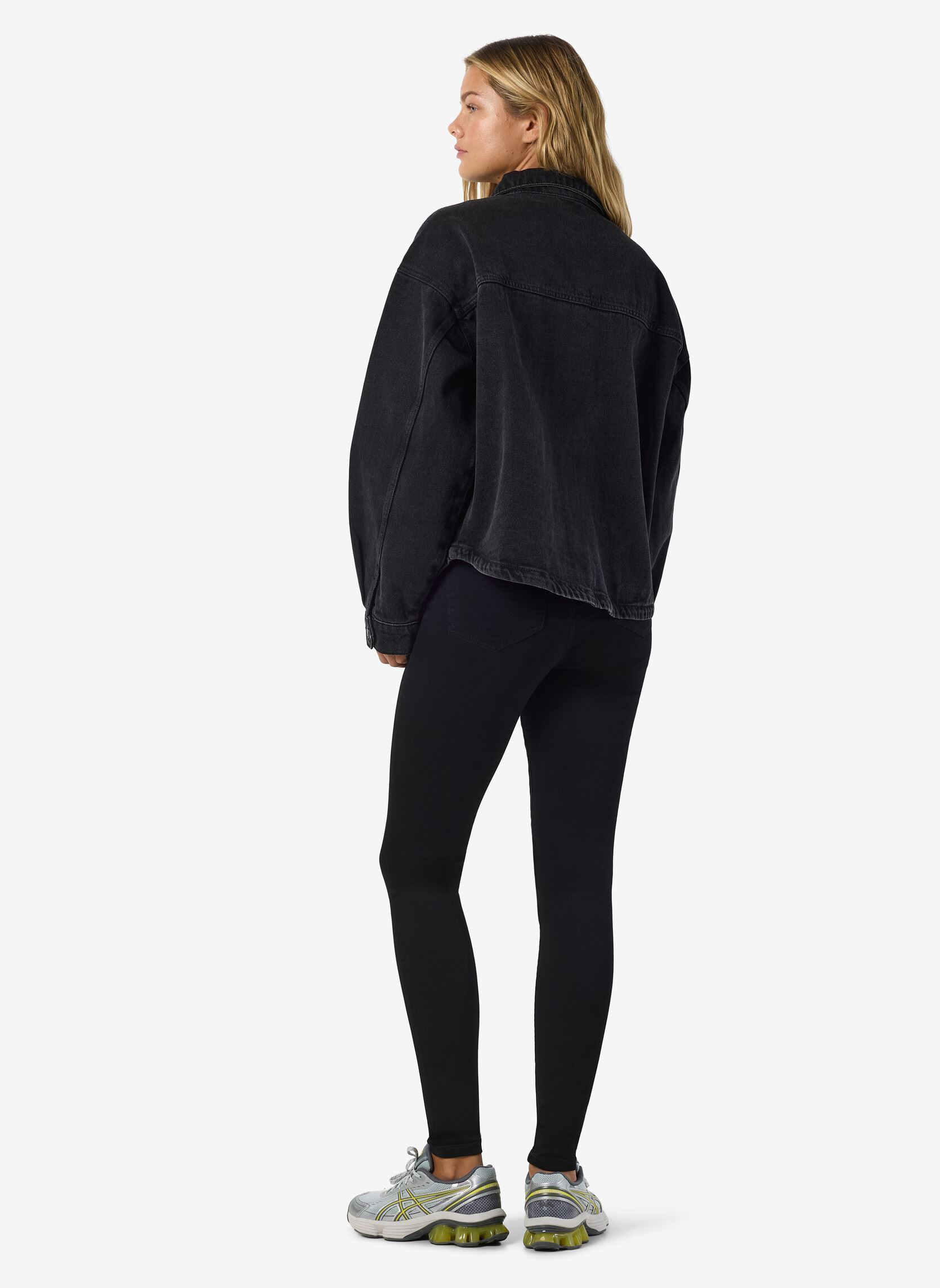 Vestes en jean Nmkettie L/S Reg Dnm Jcket Vi559Bl Noos femme noir Noisy May Vestes en jean Nmkettie L/S Reg Dnm Jcket Vi559Bl Noos femme noir BLACK DENIM