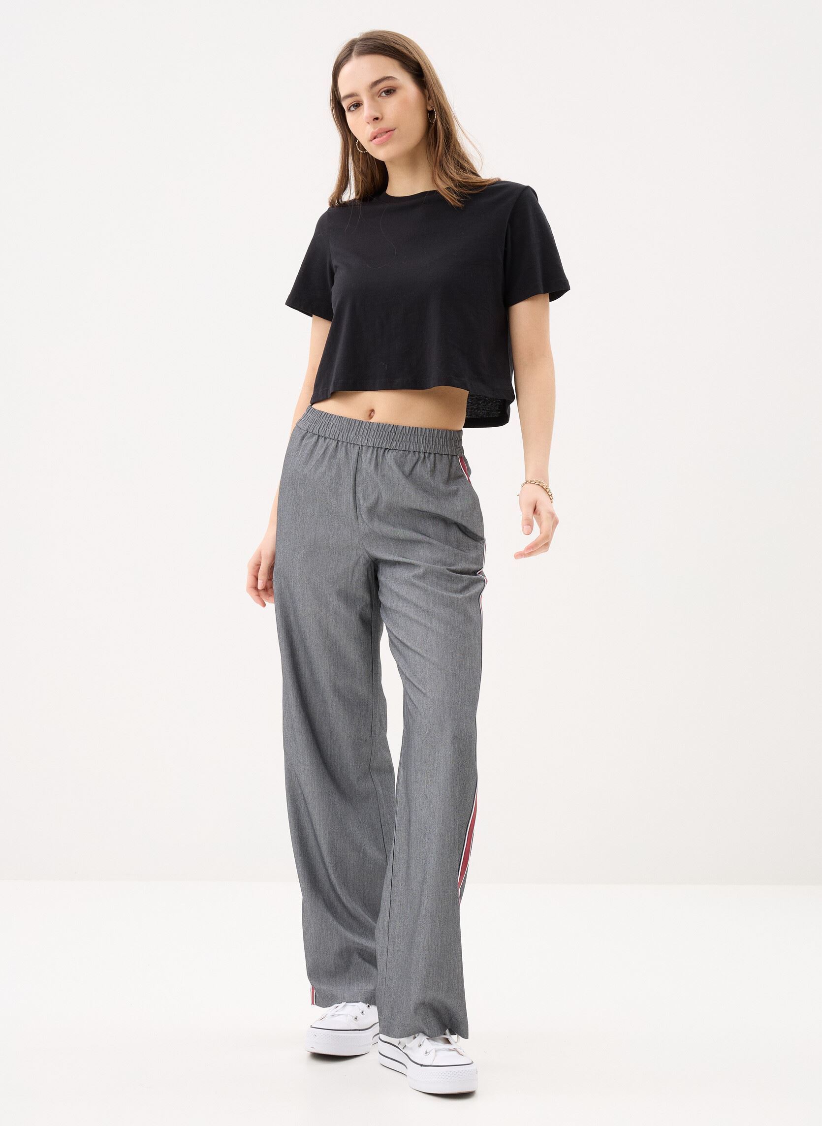 Rechte broeken Nmanna Mw Pull Up Pants Fwd dames grijs Noisy May Rechte broeken Nmanna Mw Pull Up Pants Fwd dames grijs Medium Grey Melange