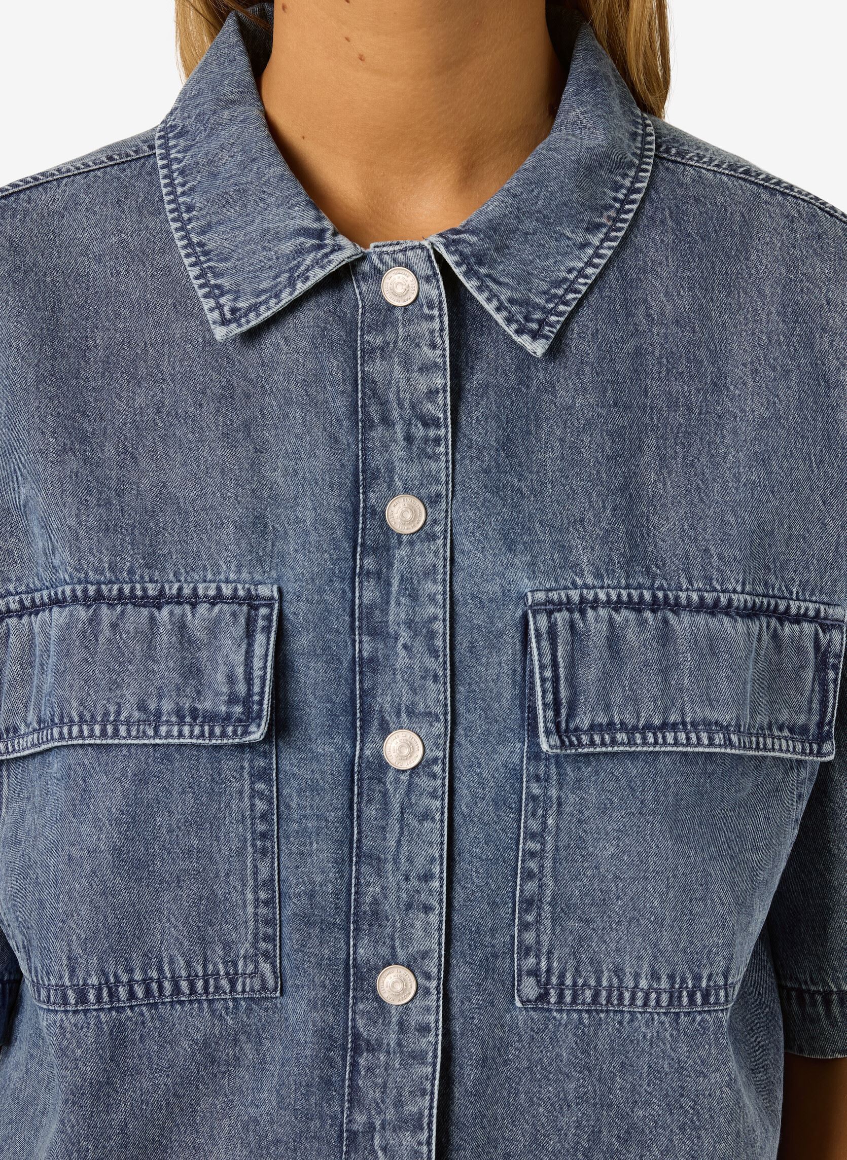 Kurzarm-Hemden Nmenza S/S Reg Crop Shirt Mg004Mb Noos damen blau Noisy May Kurzarm-Hemden Nmenza S/S Reg Crop Shirt Mg004Mb Noos damen blau Medium Blue Denim