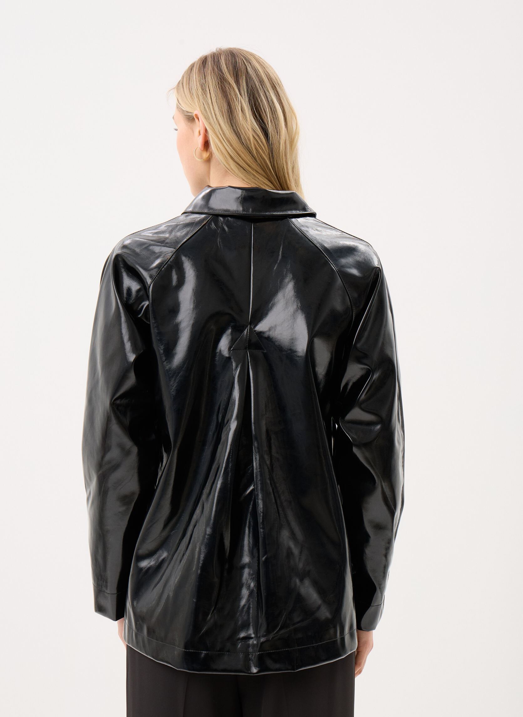 Jacken Nmsky Vinyl Pleated Jacket damen schwarz Noisy May Jacken Nmsky Vinyl Pleated Jacket damen schwarz Black