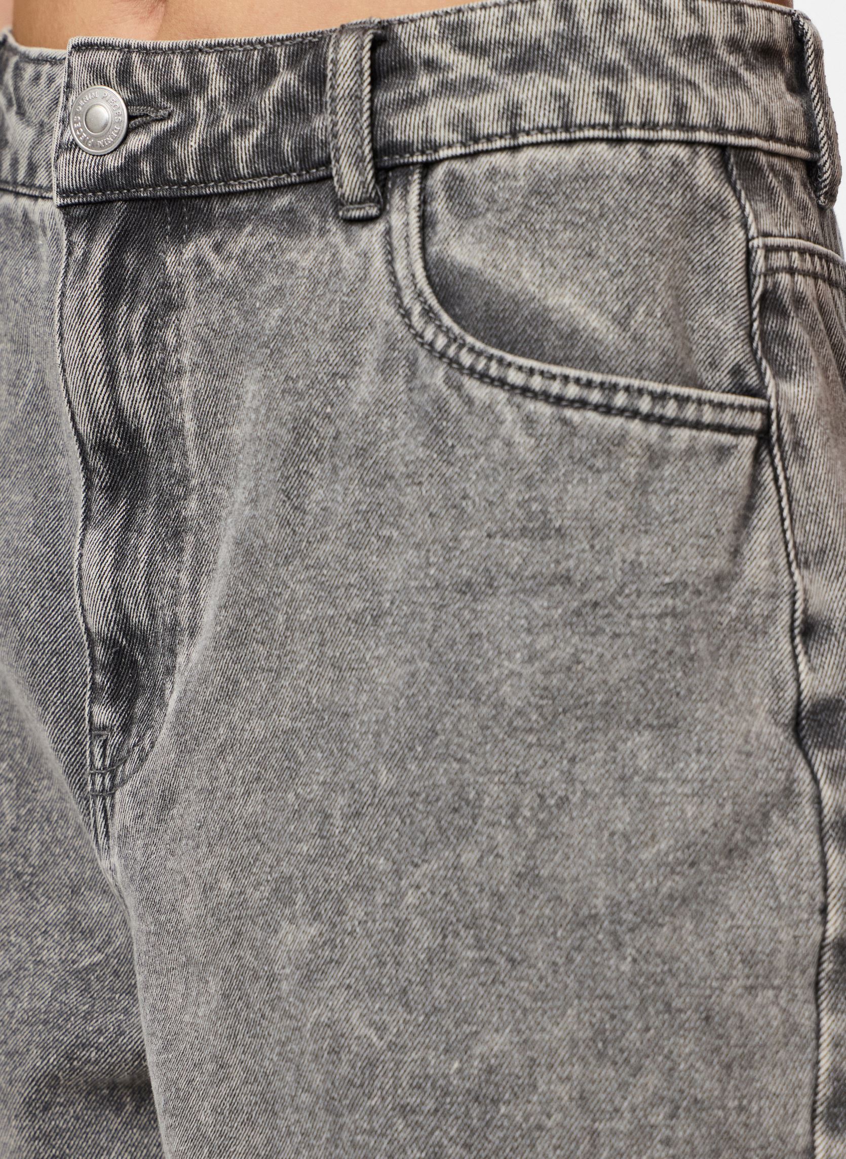Shorts Pcabbi Mw Shorts Noos damen grau Pieces Shorts Pcabbi Mw Shorts Noos damen grau Light Grey Denim