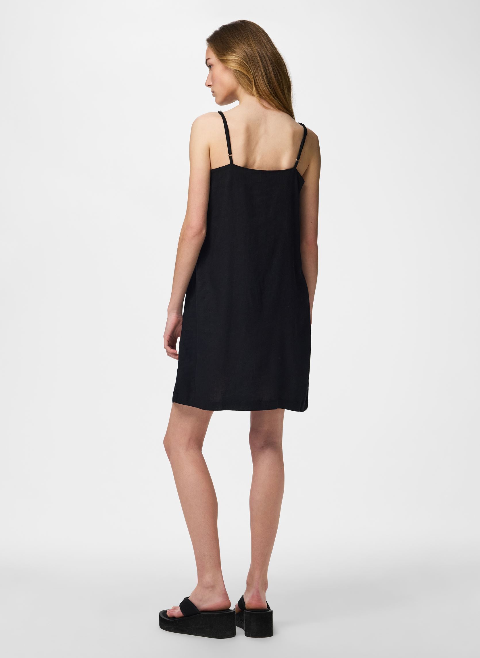 Vestidos Pcpia Strap Short Dress Wvn Noos mujer negro Pieces Vestidos Pcpia Strap Short Dress Wvn Noos mujer negro Black
