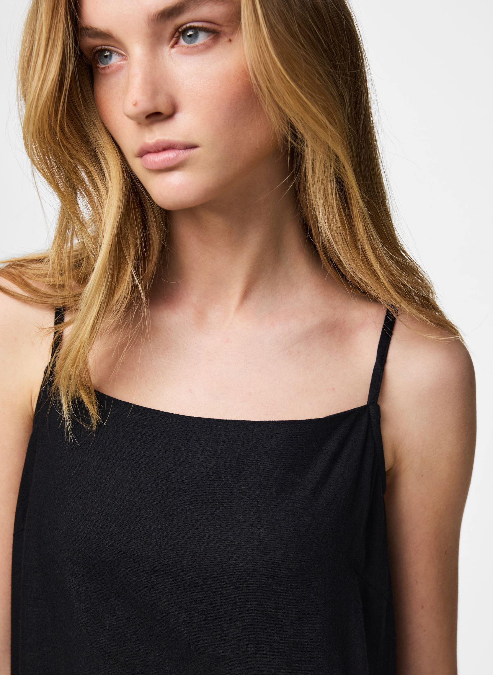 Vestidos Pcpia Strap Short Dress Wvn Noos mujer negro Pieces Vestidos Pcpia Strap Short Dress Wvn Noos mujer negro Black