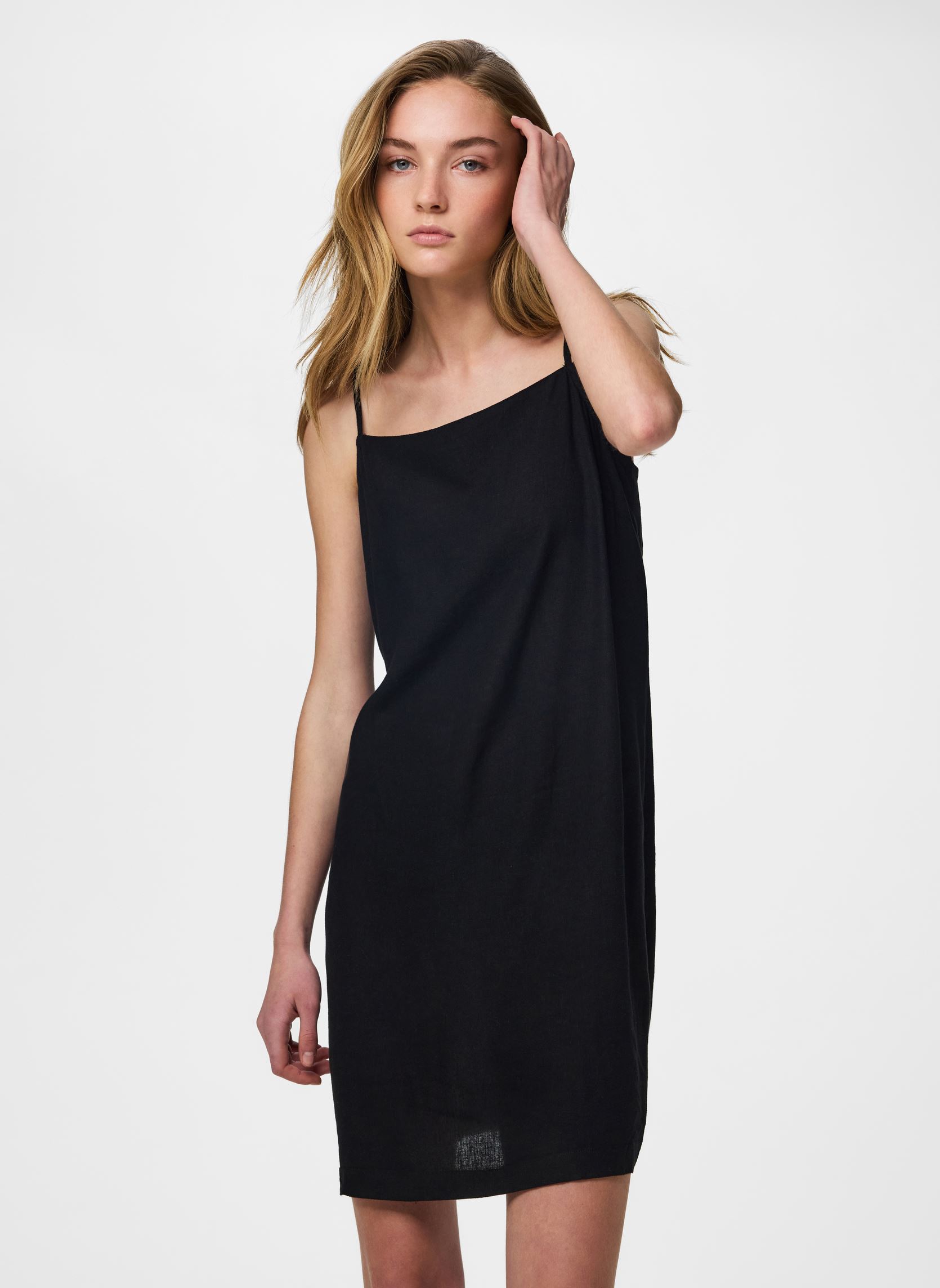 Vestidos Pcpia Strap Short Dress Wvn Noos mujer negro Pieces Vestidos Pcpia Strap Short Dress Wvn Noos mujer negro Black