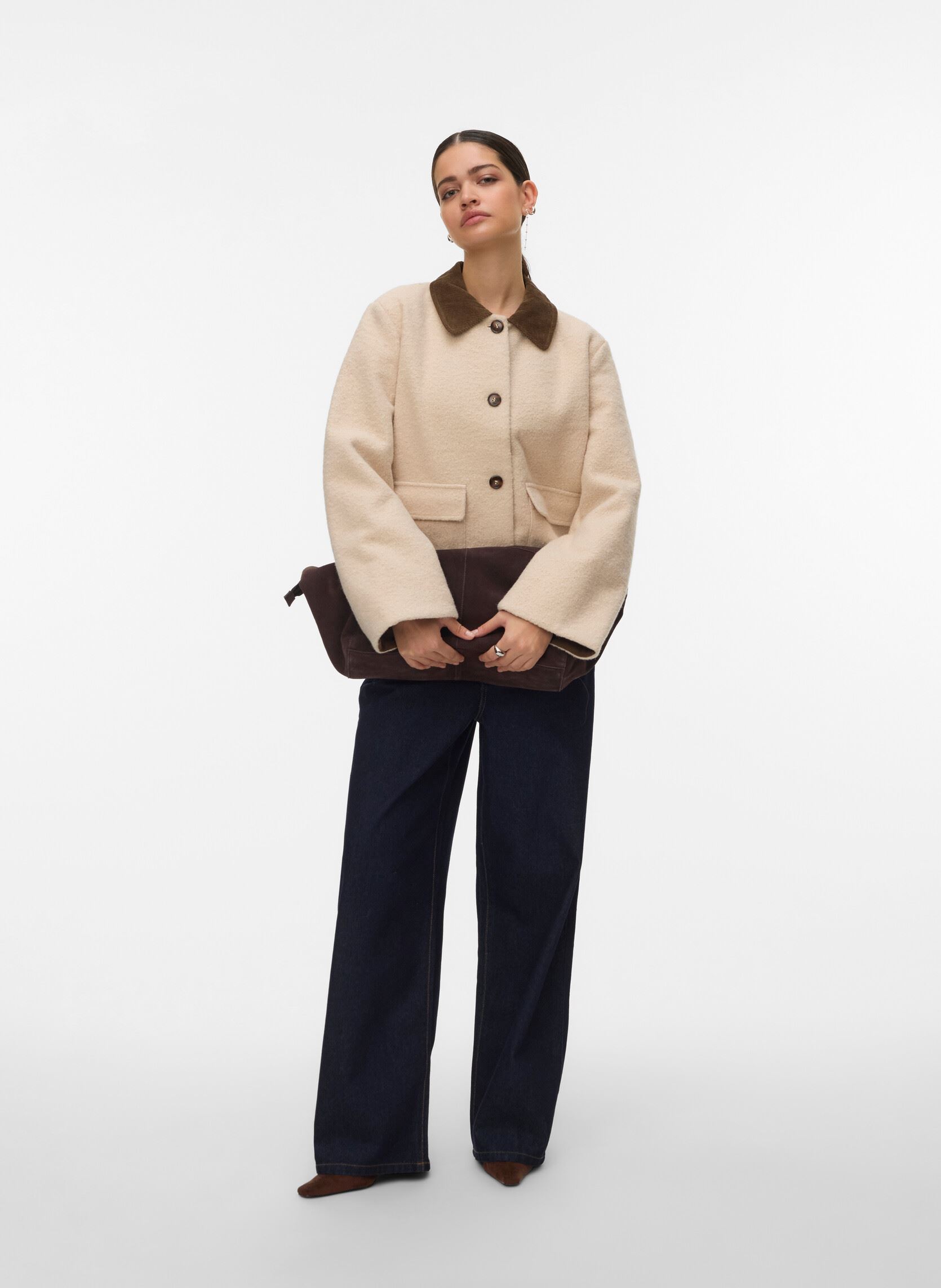 Vestes Vmflorence Short Jacket Boo femme beige Vero Moda Vestes Vmflorence Short Jacket Boo femme beige Oatmeal