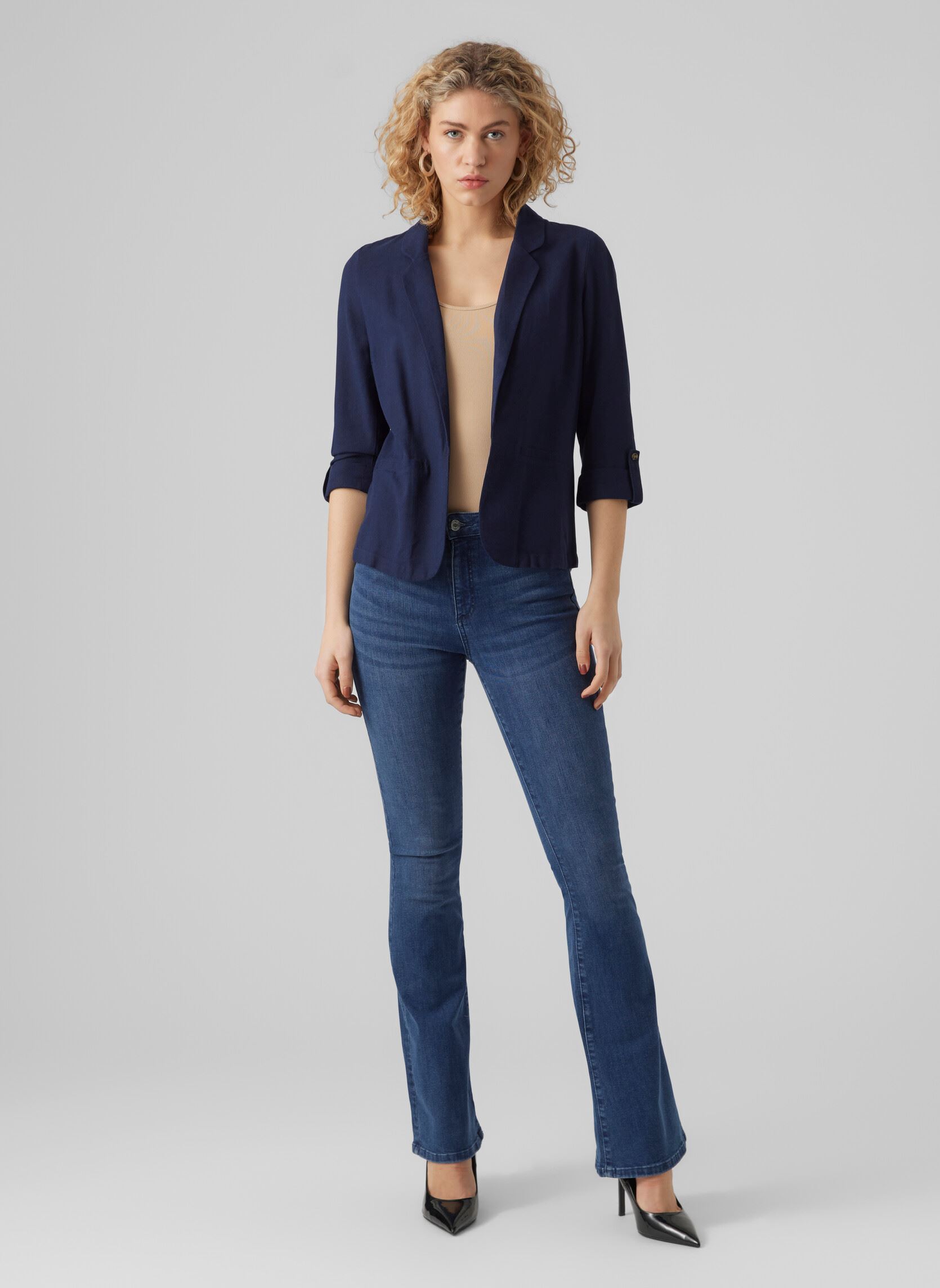 Blazer Vmjesmilo 3/4 Loose Blazer Wvn Noos dames blauw Vero Moda Blazer Vmjesmilo 3/4 Loose Blazer Wvn Noos dames blauw Navy Blazer