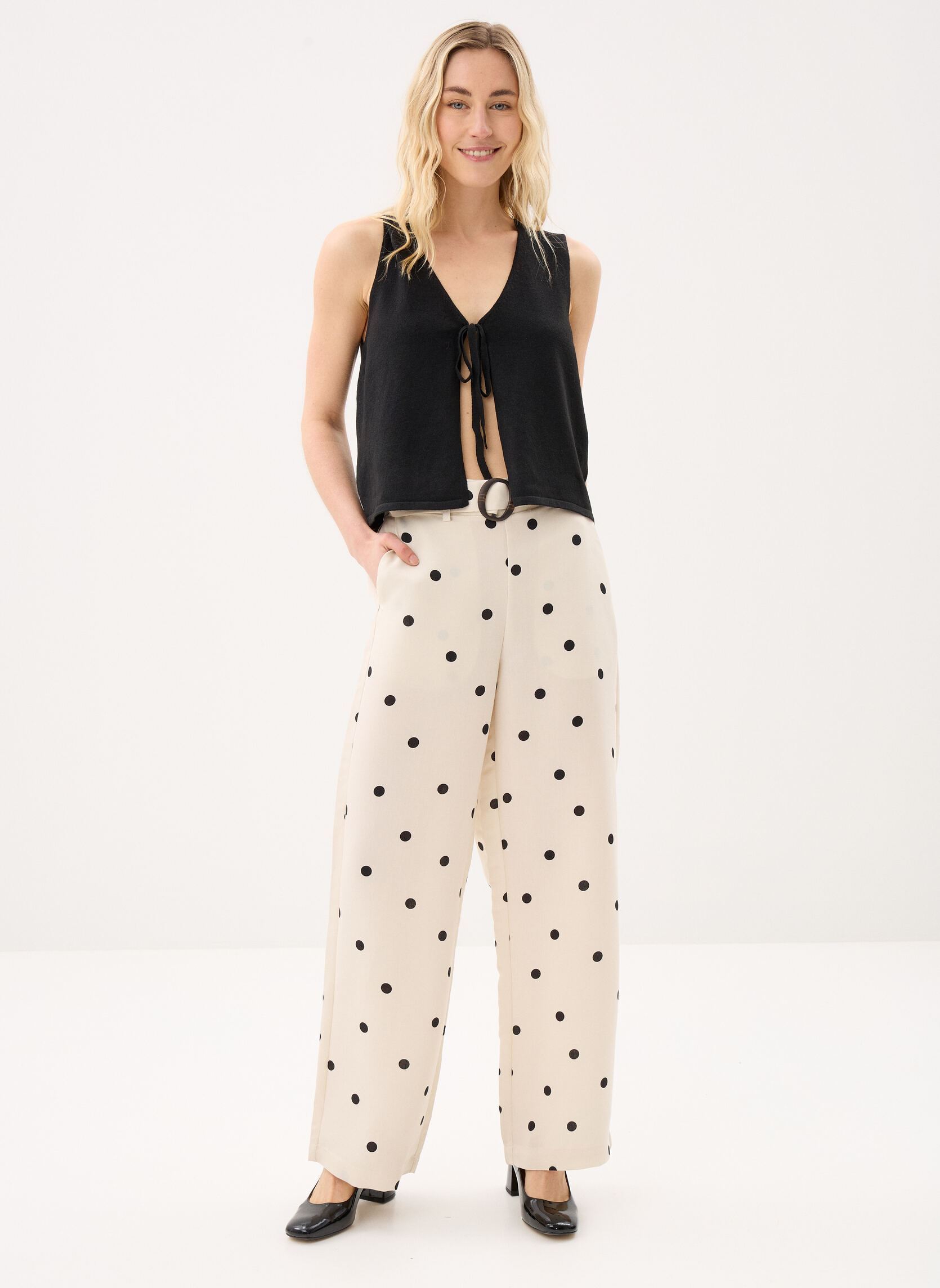 Pantalons larges Vmjoan Hw Wide Pant Wvn Btq femme beige Vero Moda Pantalons larges Vmjoan Hw Wide Pant Wvn Btq femme beige Birch
