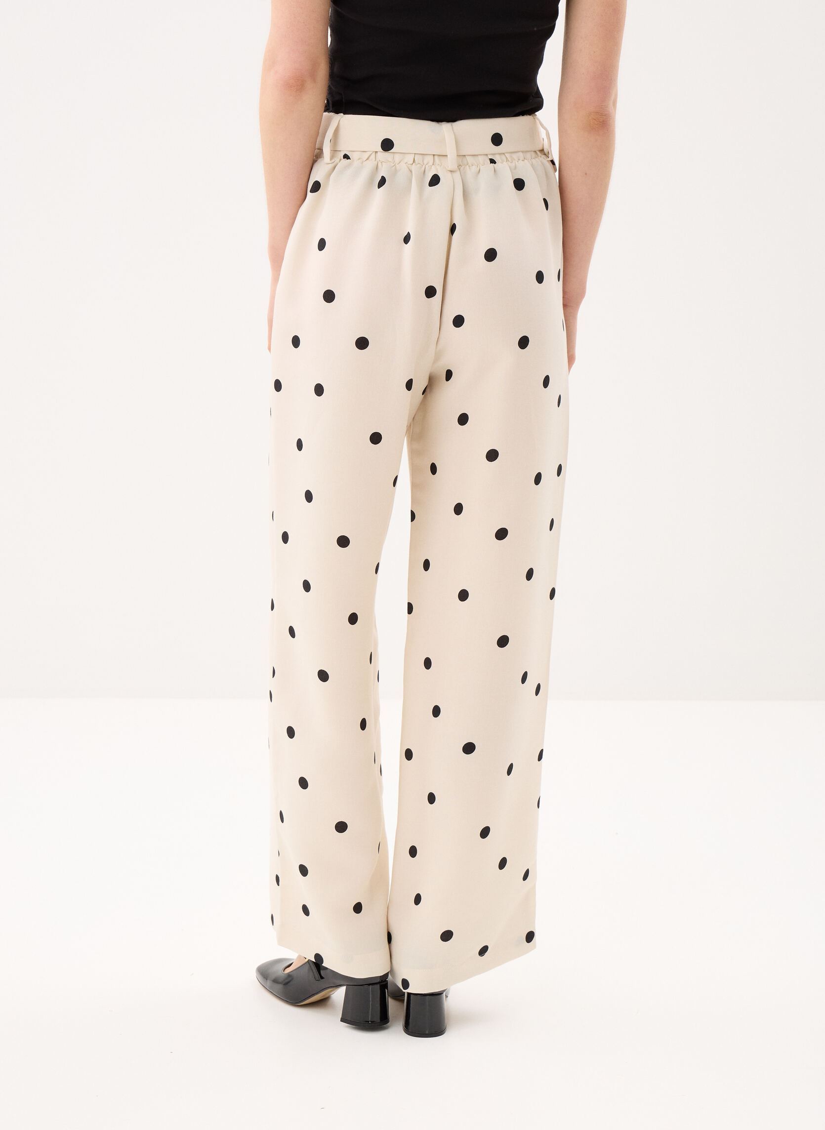 Pantalons larges Vmjoan Hw Wide Pant Wvn Btq femme beige Vero Moda Pantalons larges Vmjoan Hw Wide Pant Wvn Btq femme beige Birch