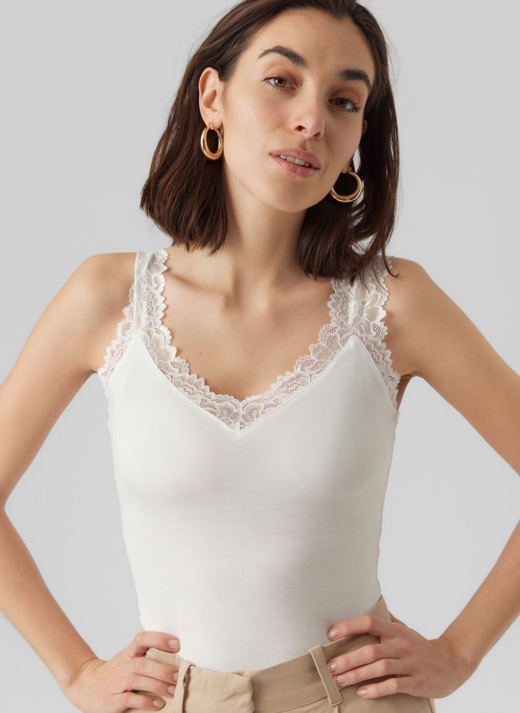 Hemdjes Vmrosa Sl Top Jrs Noos dames wit Vero Moda Hemdjes Vmrosa Sl Top Jrs Noos dames wit Snow white