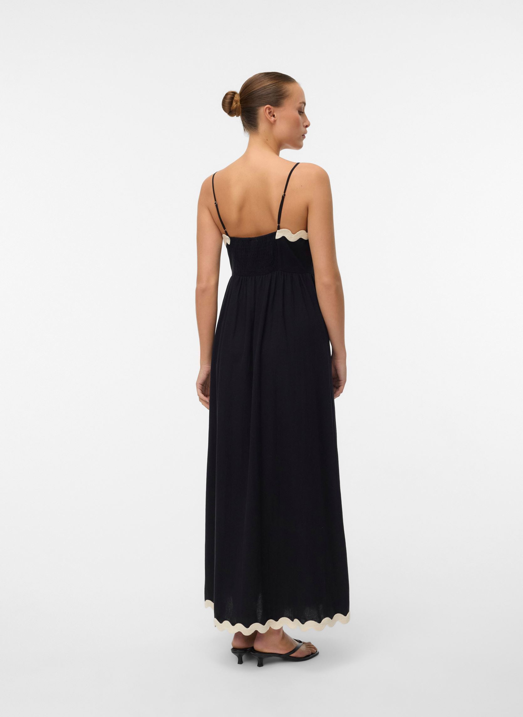 Robes Vmjenna Singlet Ankle Dress Wvn Btq Ga femme noir Vero Moda Robes Vmjenna Singlet Ankle Dress Wvn Btq Ga femme noir Black