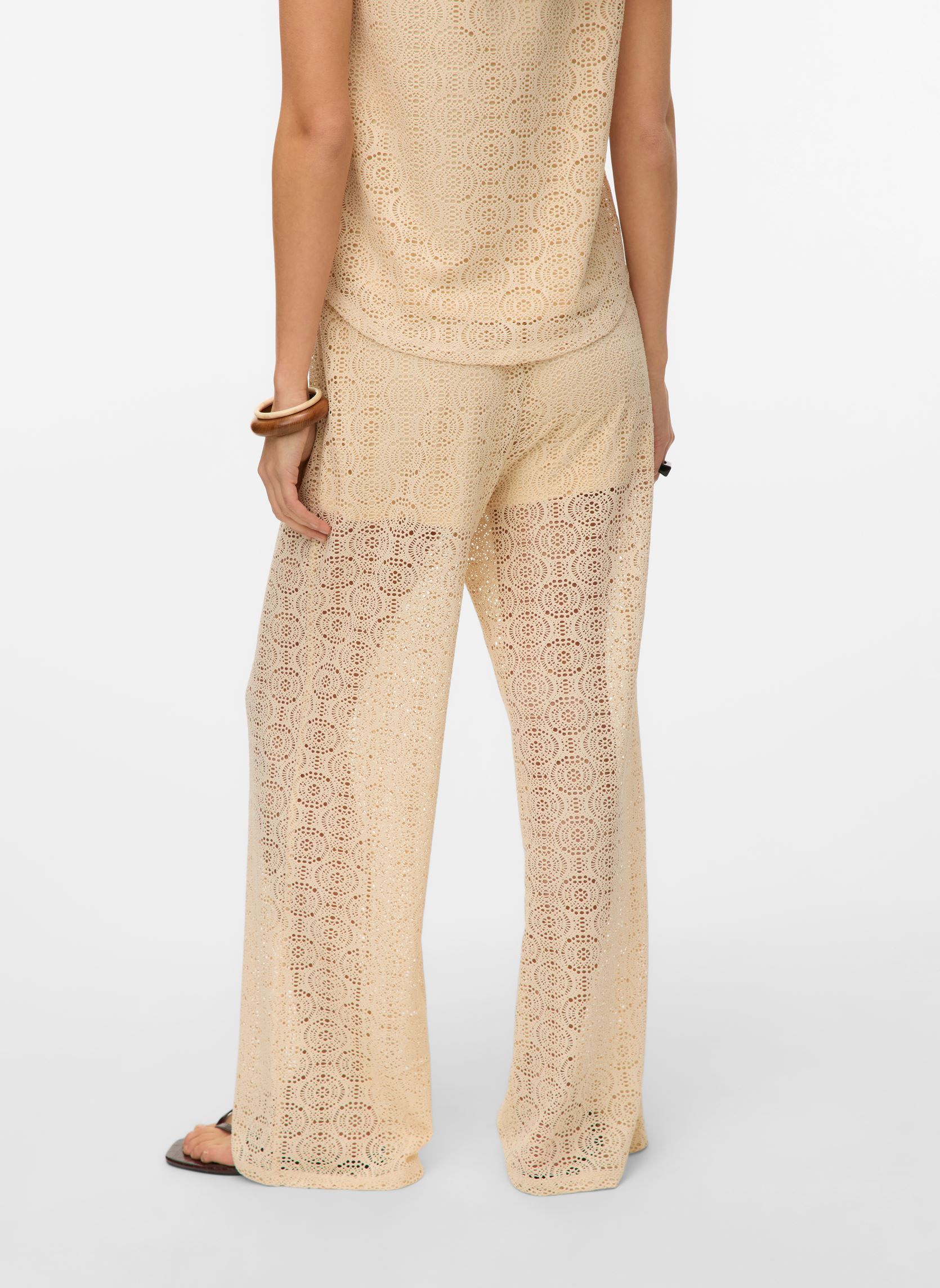 Wijde broeken Vmmaya Hw Wide Pants Jrs dames beige Vero Moda Wijde broeken Vmmaya Hw Wide Pants Jrs dames beige Birch