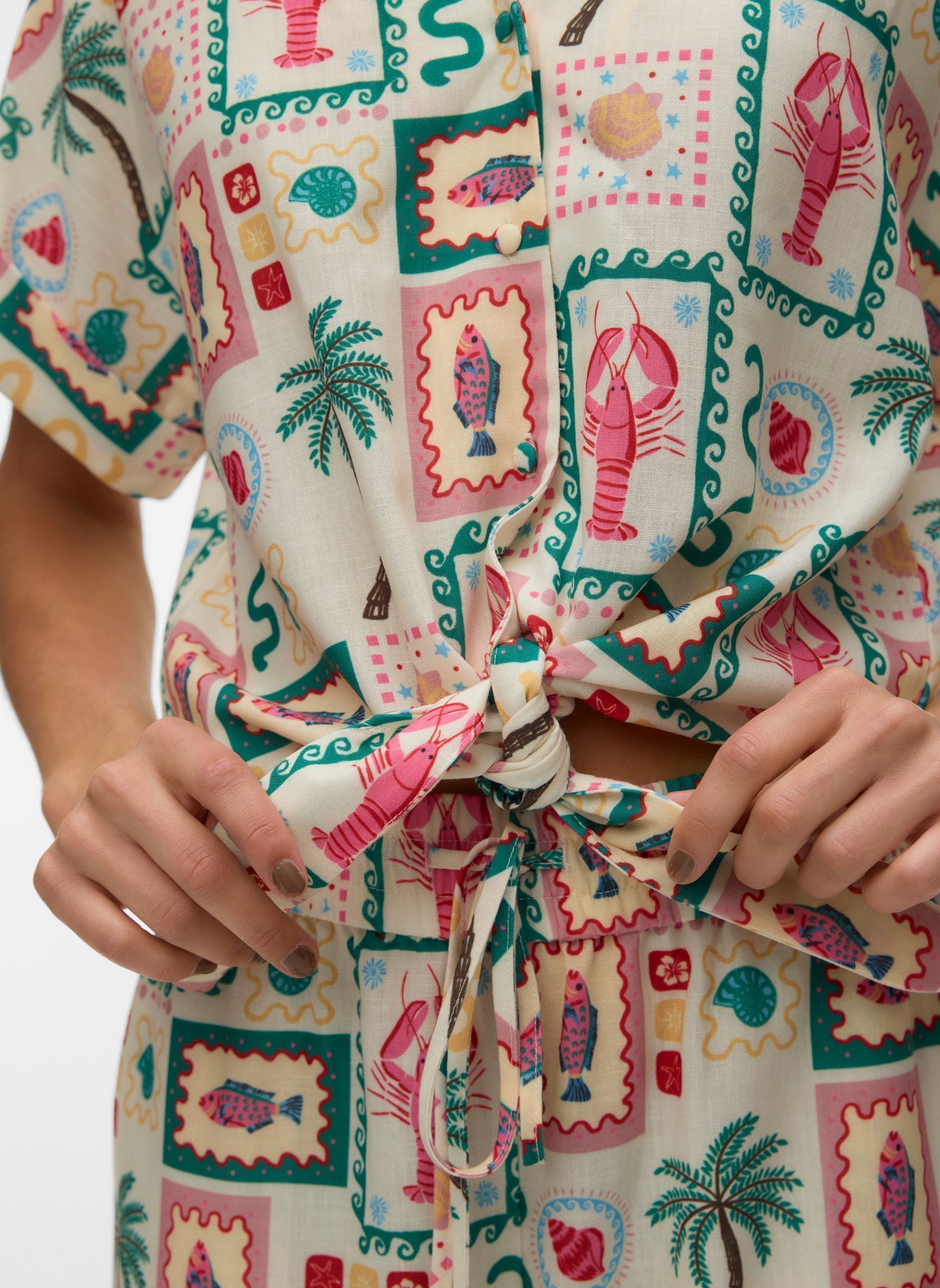 Hemden Vmbirdie Ss Button Bow Shirt Exp dames wit Vero Moda Hemden Vmbirdie Ss Button Bow Shirt Exp dames wit Star White