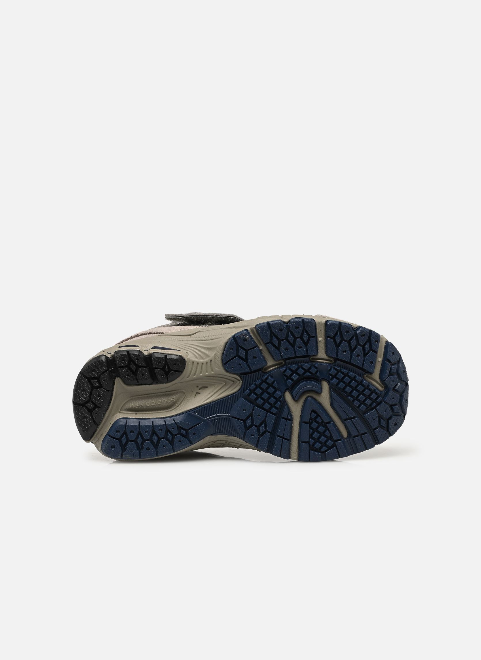 Baskets IV2002 gris New Balance Baskets IV2002 gris Grey