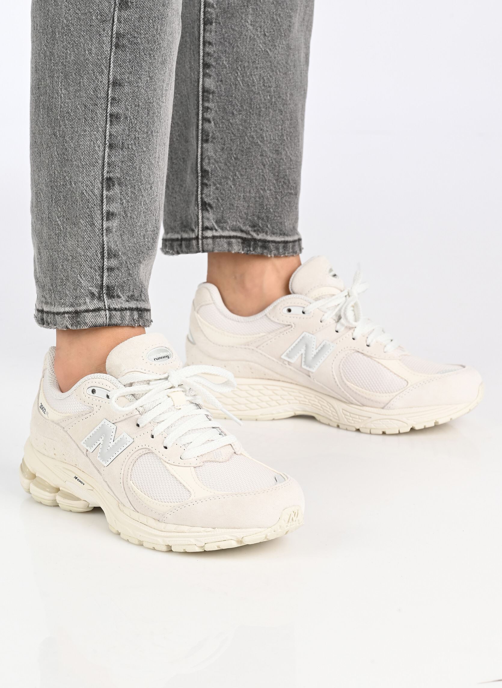 Baskets U2002 W femme blanc New Balance Baskets U2002 W femme blanc SEA SALT
