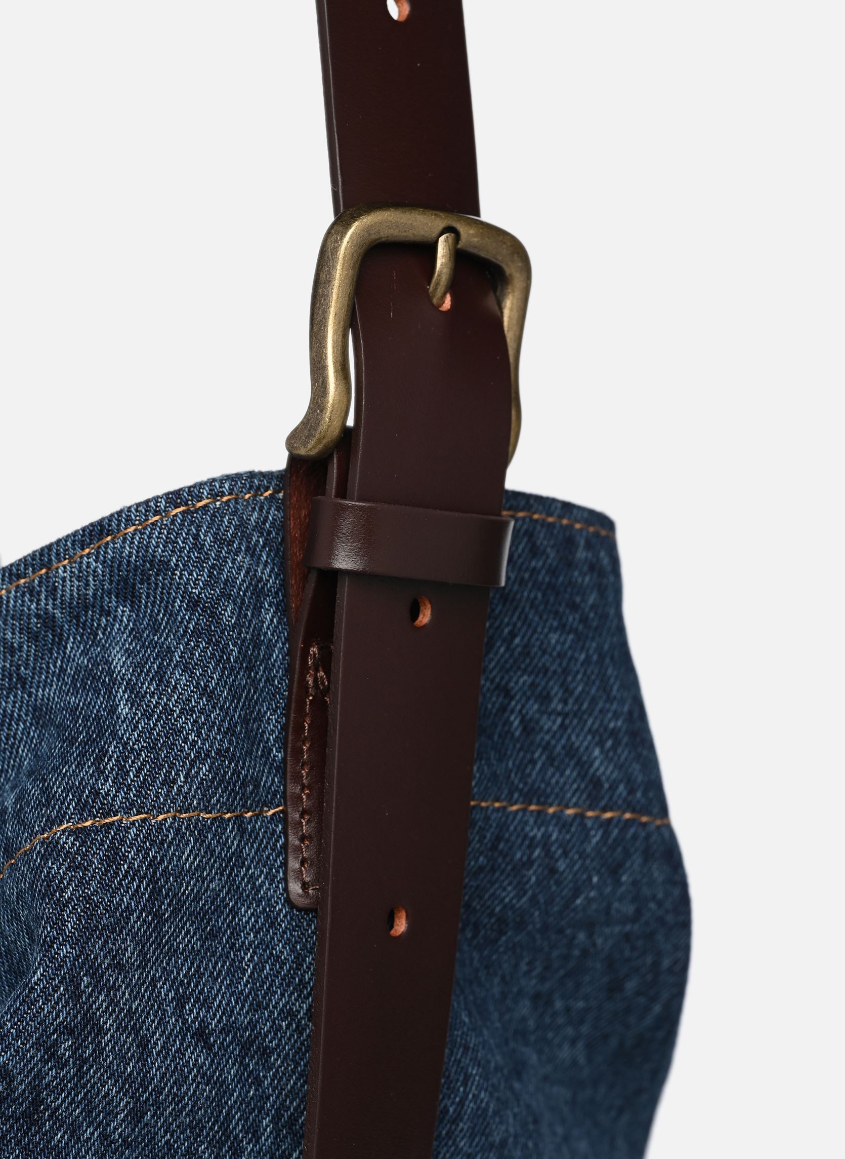 Schoudertassen Womens Heritage Medium Bag-005DN dames blauw Levi's Schoudertassen Womens Heritage Medium Bag-005DN dames blauw OCEAN INDIGO WASH