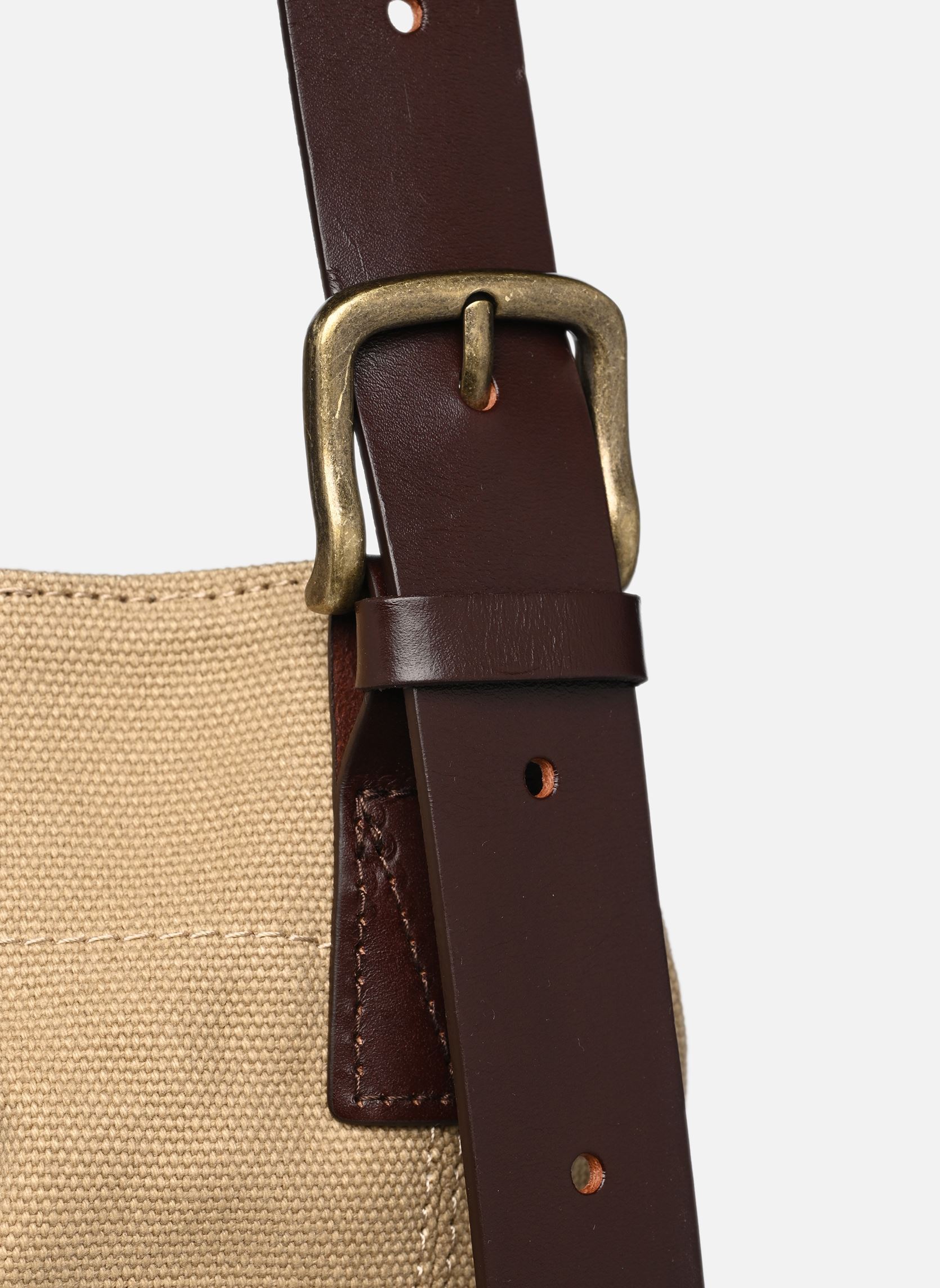Sacs bandoulière Womens Heritage Medium Bag-005DN femme marron Levi's Sacs bandoulière Womens Heritage Medium Bag-005DN femme marron TRAVERTINE