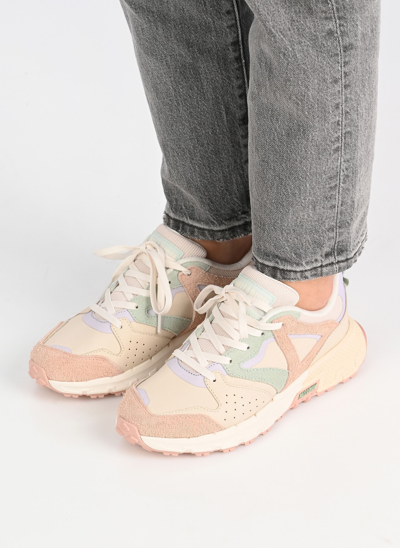 Sneakers basse Offrunner Outcity W donna multicolore Palladium Sneakers basse Offrunner Outcity W donna multicolore Whitecap Gray/Pink