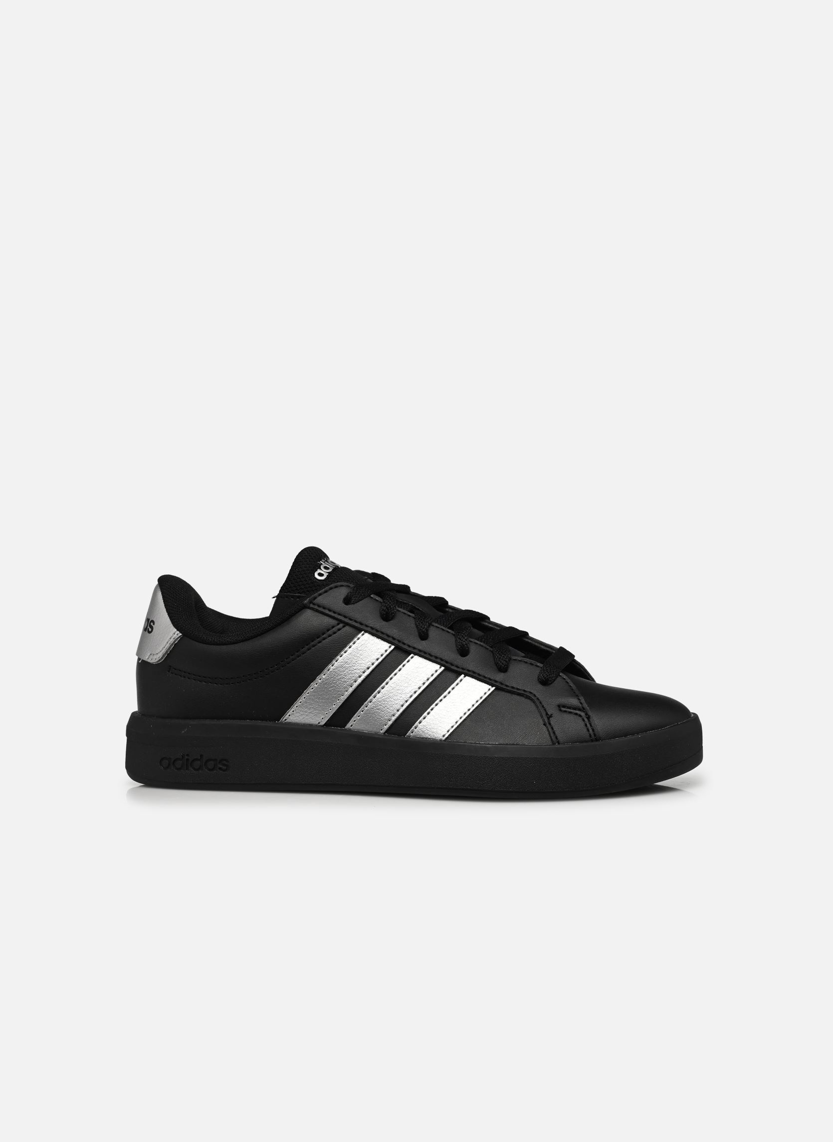 Niedrige Sneaker GRAND COURT 3.0 J schwarz adidas sportswear Niedrige Sneaker GRAND COURT 3.0 J schwarz CORE BLACK