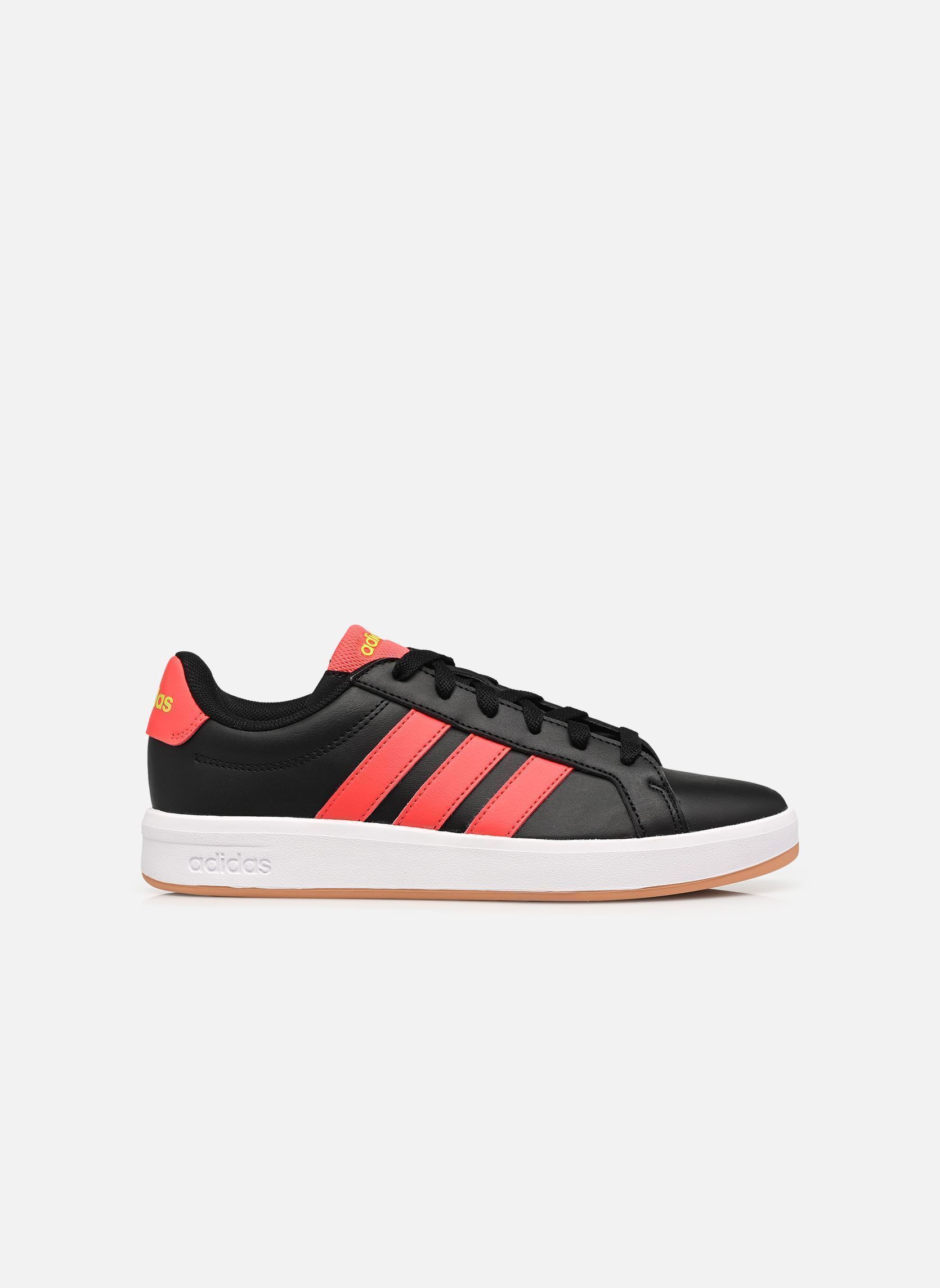 Sneaker GRAND COURT 3.0 J mädchen schwarz adidas sportswear Sneaker GRAND COURT 3.0 J mädchen schwarz CBLACK/LUCRED/LUCLEM