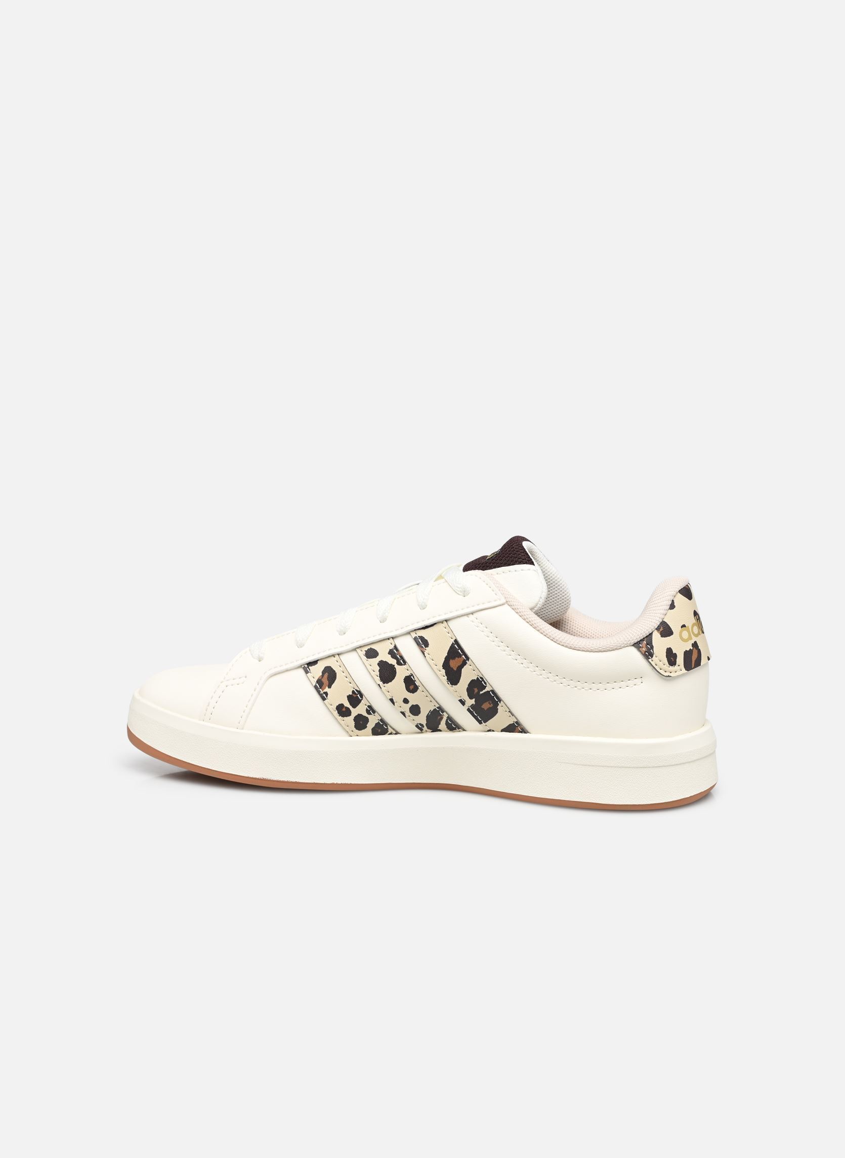 Baskets GRAND COURT 3.0 J fille blanc adidas sportswear Baskets GRAND COURT 3.0 J fille blanc CWHITE/CRLI/AUCO