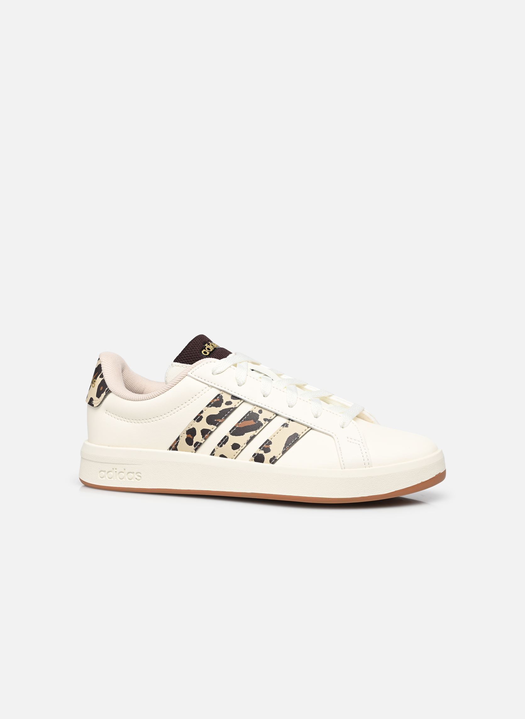 Baskets GRAND COURT 3.0 J fille blanc adidas sportswear Baskets GRAND COURT 3.0 J fille blanc CWHITE/CRLI/AUCO