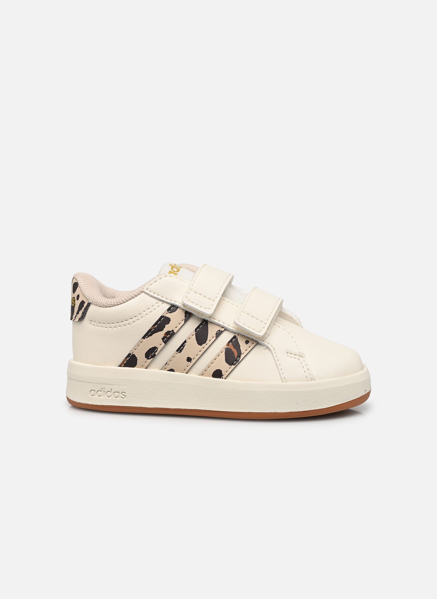 Baskets GRAND COURT 3.0 CF fille blanc adidas sportswear Baskets GRAND COURT 3.0 CF fille blanc CWHITE/CRLI/AUCO