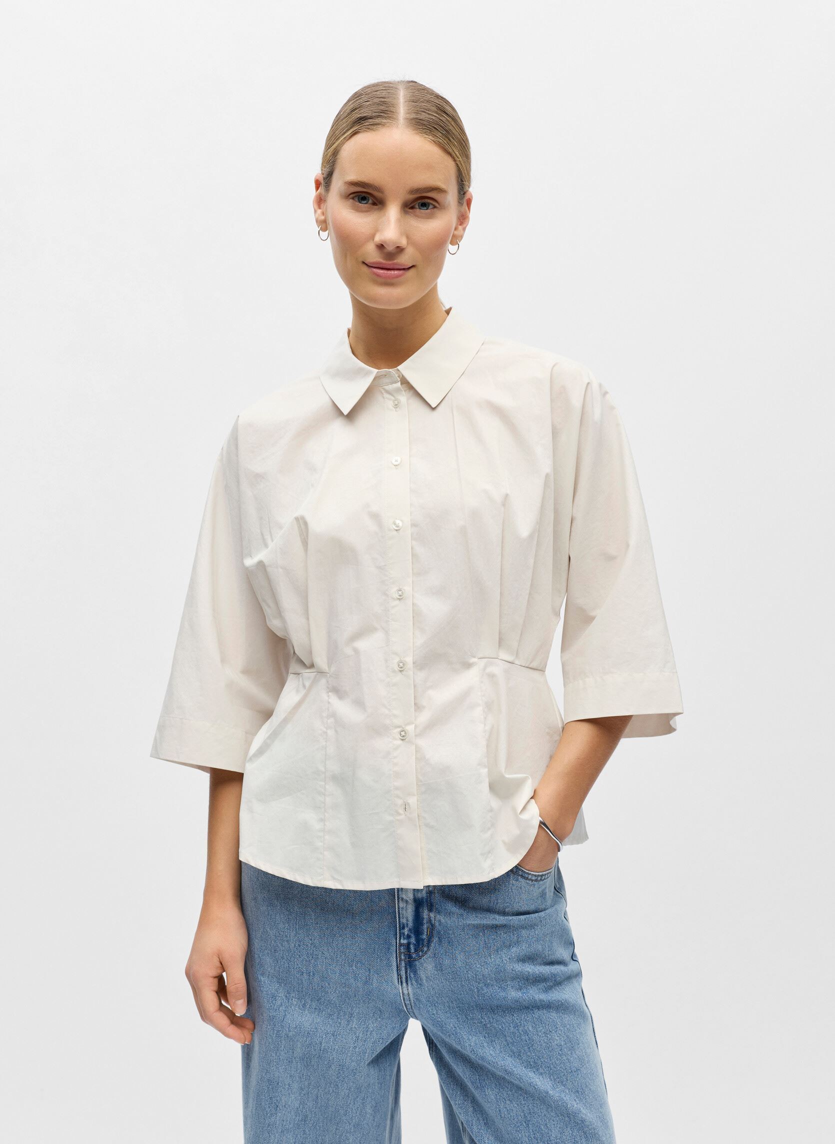 Korte mouw overhemden Objmerle Hope 3/4 Re Shirt 143 dames wit OBJECT Korte mouw overhemden Objmerle Hope 3/4 Re Shirt 143 dames wit White Sand