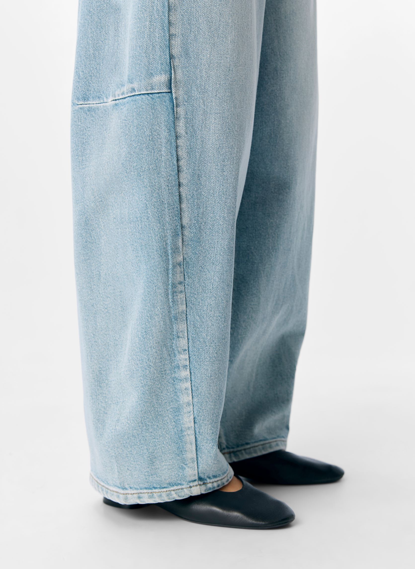 Wijde jeans / Flared Jeans Objmoji Elsa Mw Super Barel Jeans Noos dames blauw OBJECT Wijde jeans / Flared Jeans Objmoji Elsa Mw Super Barel Jeans Noos dames blauw LIGHT BLUE DENIM