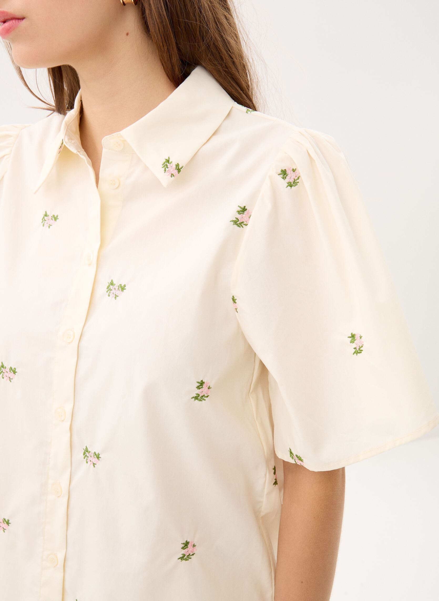 Hemden Objmolia S/S Re Shirt 143 dames wit OBJECT Hemden Objmolia S/S Re Shirt 143 dames wit CLOUD DANCER