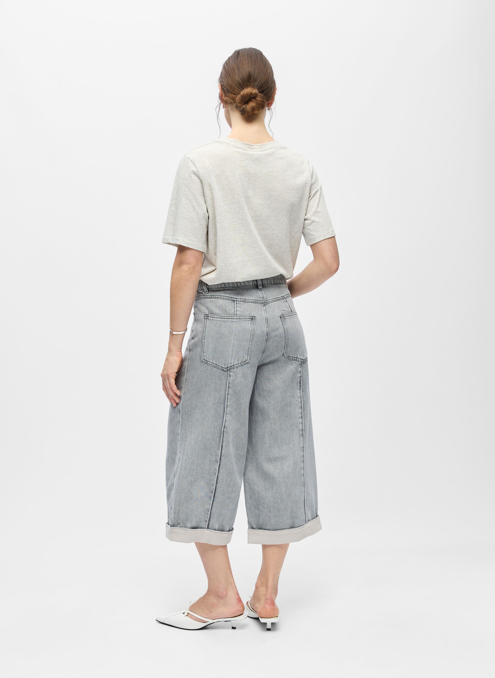 Shorts Objgail Mw Lo Bermuda Denim Shorts 144 femme gris OBJECT Shorts Objgail Mw Lo Bermuda Denim Shorts 144 femme gris Light Grey Denim