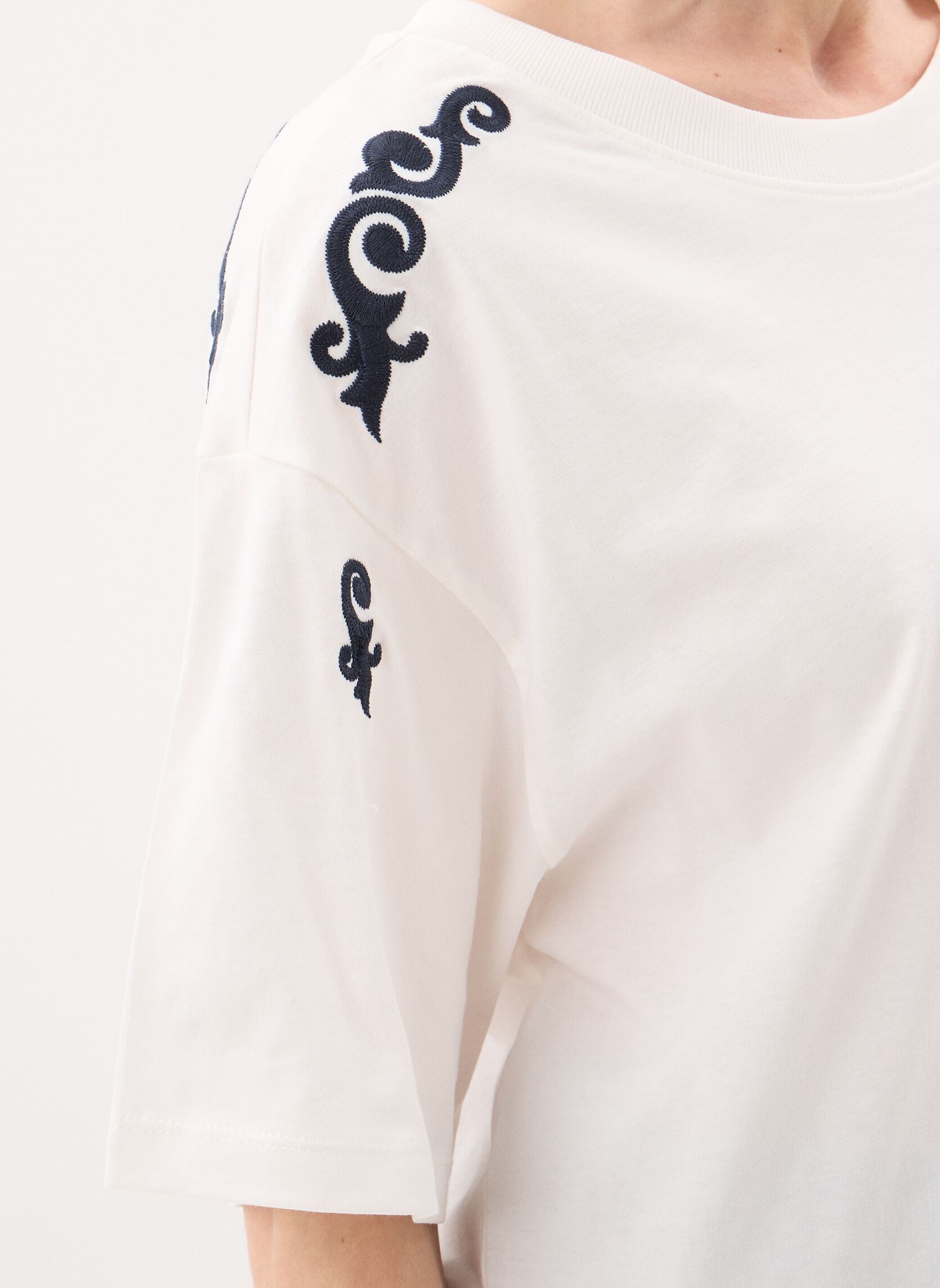 Tee-shirts manches courtes Virubie S/S Embroidery T-Shirt/R femme blanc Vila Tee-shirts manches courtes Virubie S/S Embroidery T-Shirt/R femme blanc Snow white