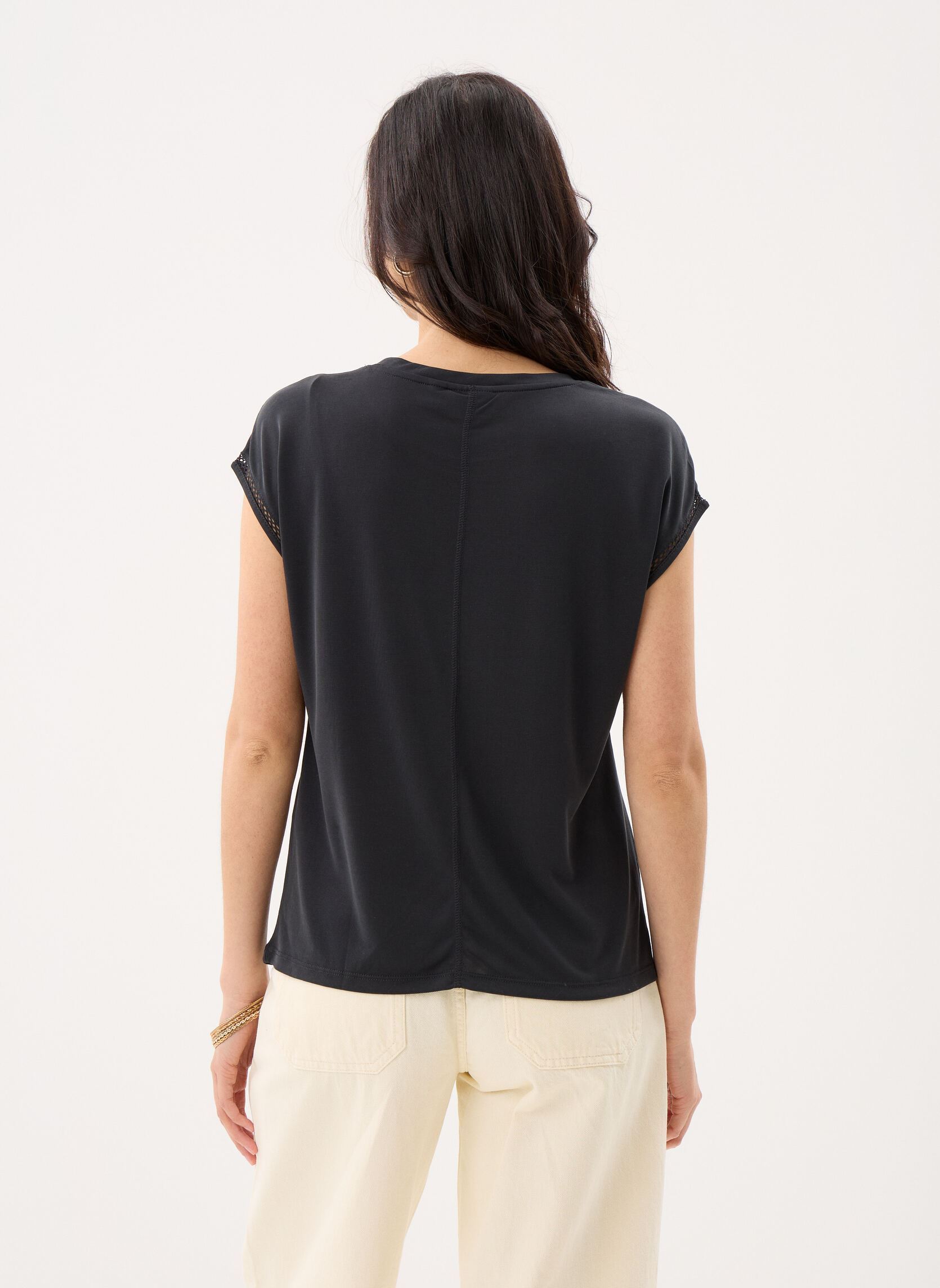 Tee-shirts manches courtes Vimodala C/S O-Neck Detail Top - Noos femme noir Vila Tee-shirts manches courtes Vimodala C/S O-Neck Detail Top - Noos femme noir BLACK