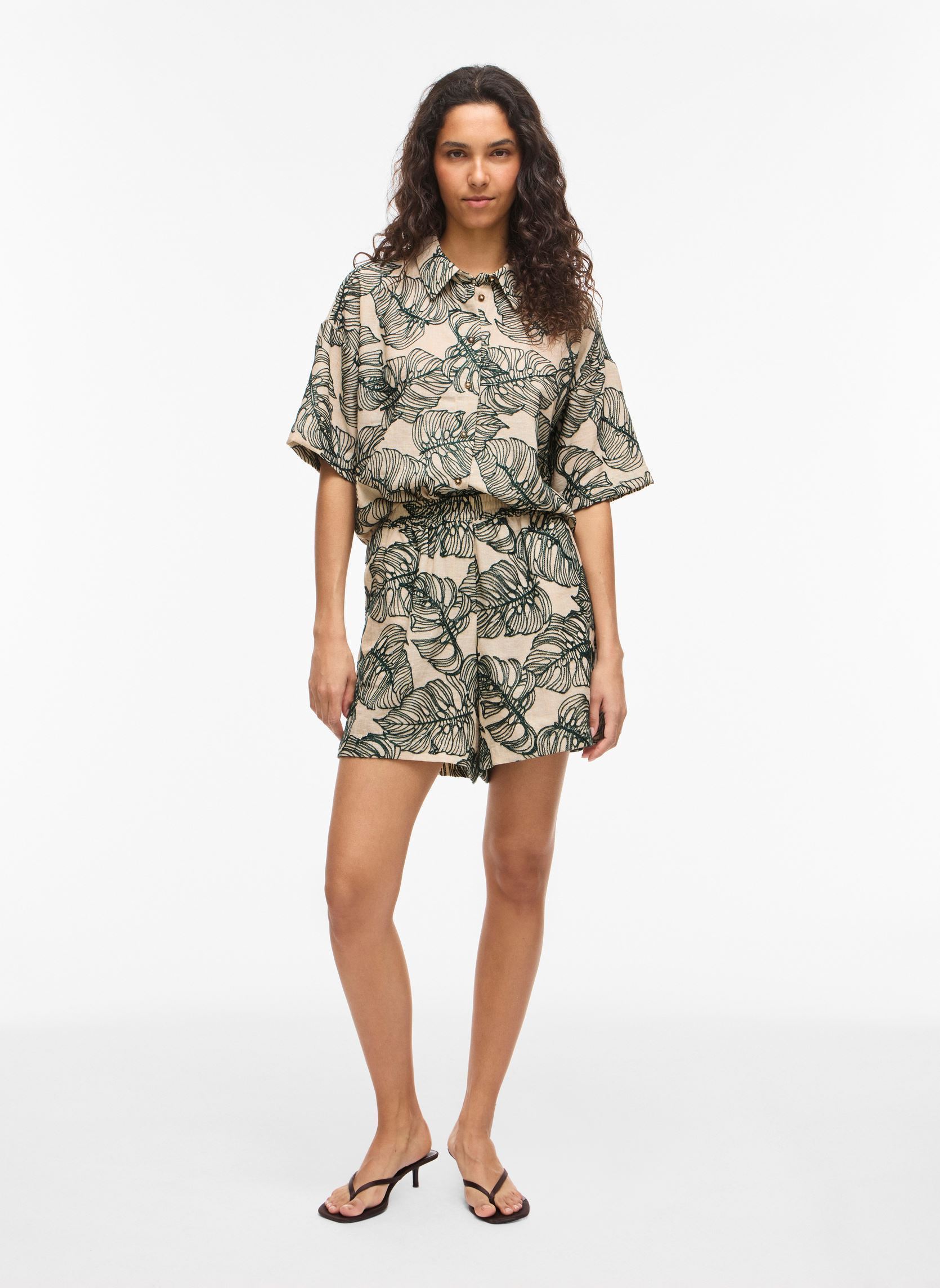 Hemden Viflura 2/4 Shirt/1 dames beige Vila Hemden Viflura 2/4 Shirt/1 dames beige BIRCH