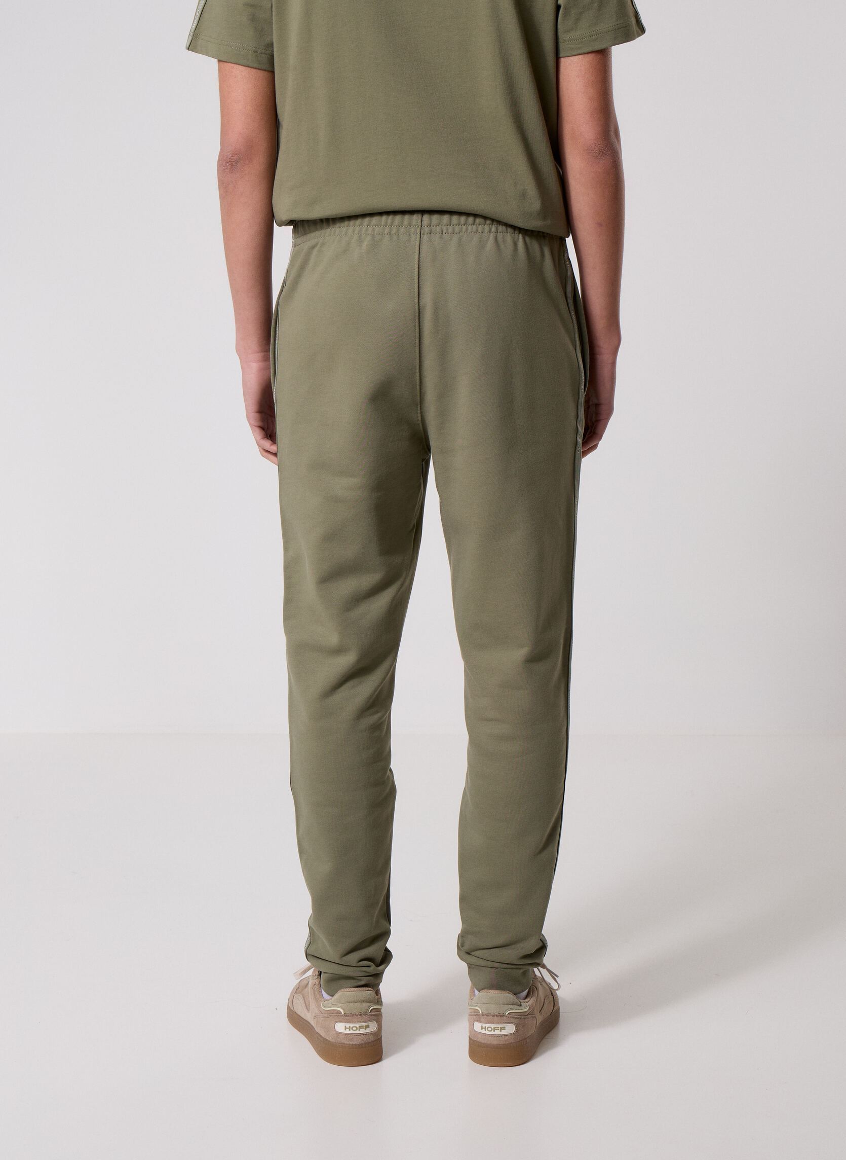 Joggings Pantalon de survêtement XH0883 homme vert Lacoste Joggings Pantalon de survêtement XH0883 homme vert KAKI