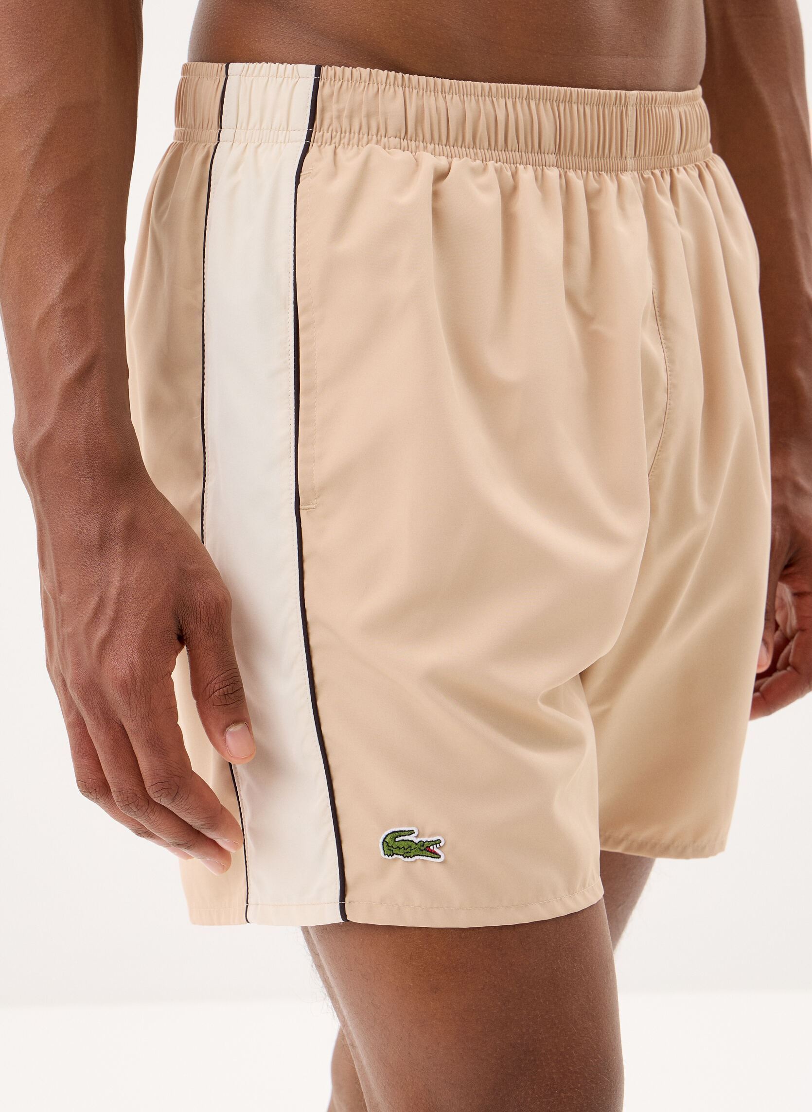 Shorts de bain Maillot De Bain MH1861 homme beige Lacoste Shorts de bain Maillot De Bain MH1861 homme beige LIONNE/LAPONIE