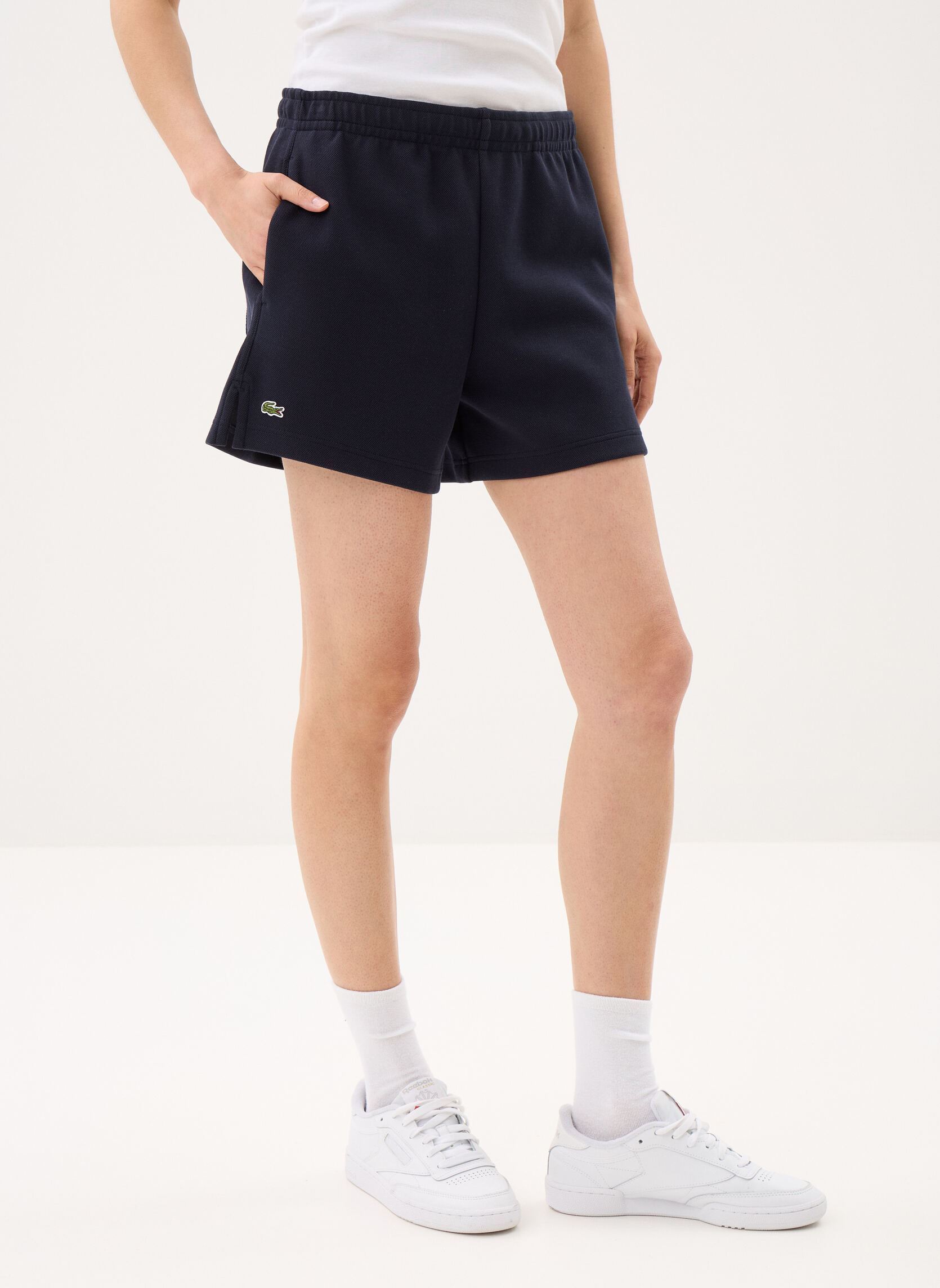 Vêtements Lacoste Shorts Maille GF6901 pour Femme - vue 1