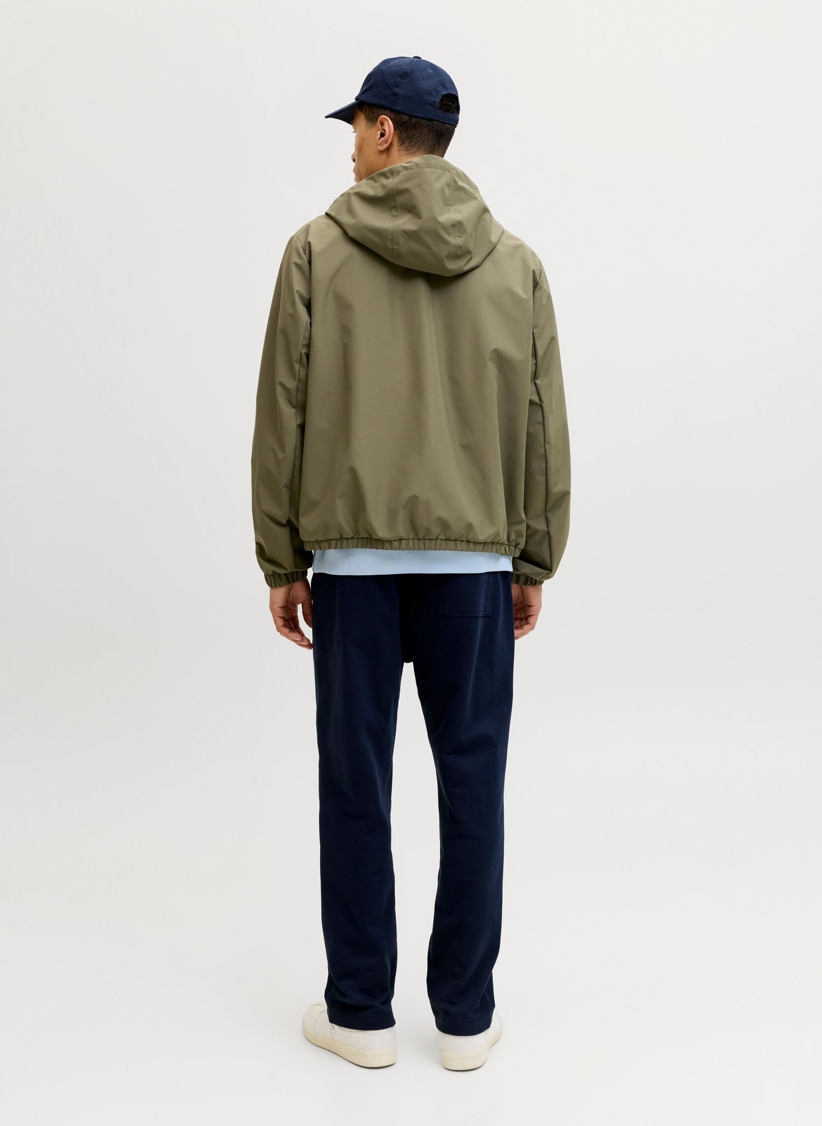 Windjacks Jjjake Light Jacket heren groen Jack & Jones Windjacks Jjjake Light Jacket heren groen DUSTY OLIVE
